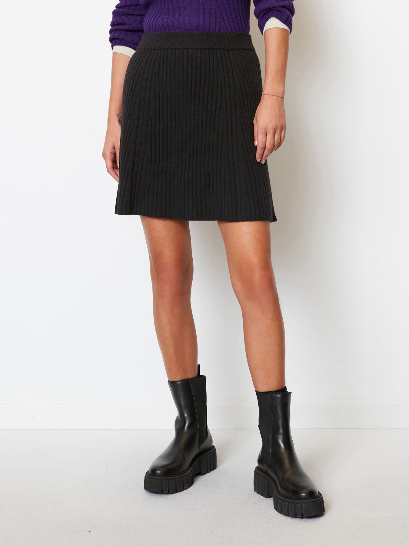 Спідниця міні Marc O’Polo модель 310608666043-990 Фото