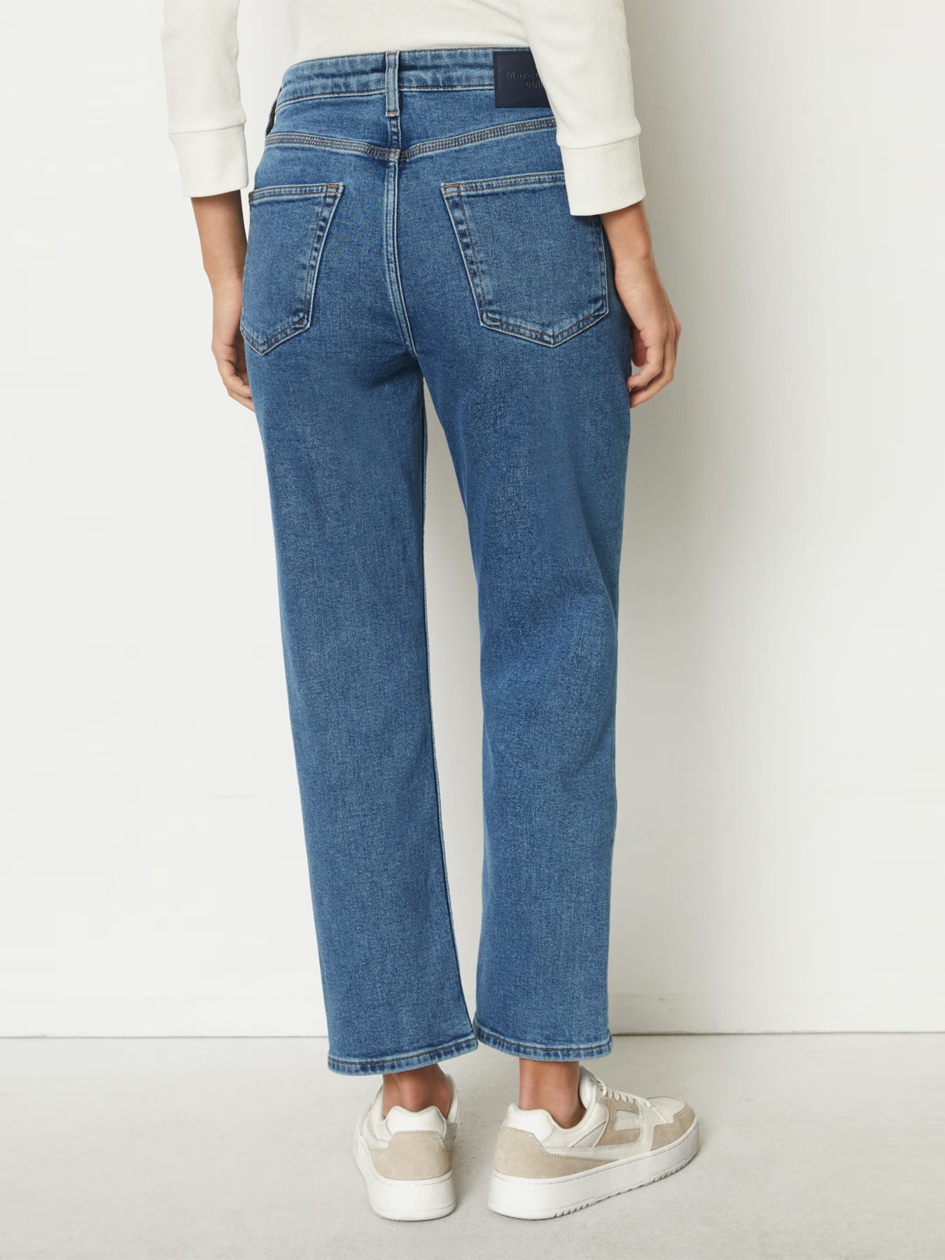 Прямые джинсы Marc O’Polo DENIM модель 441921812135-P37 Фото