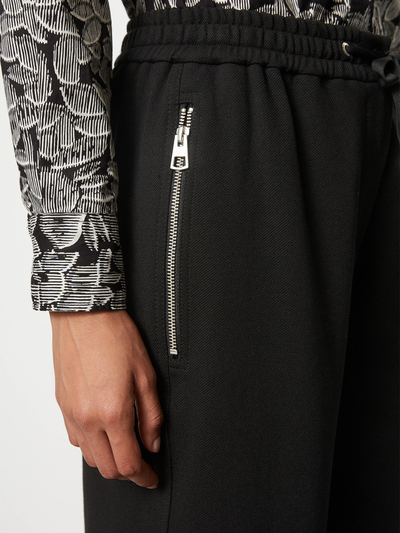 Брюки повседневные Marc O’Polo модель 401403710311-990 Фото