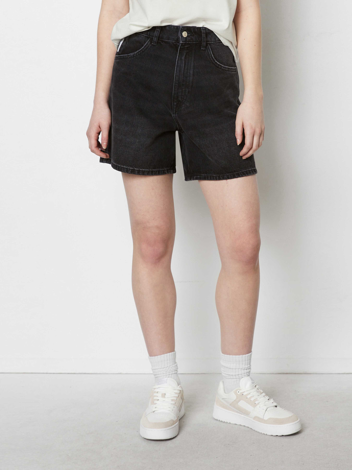 Джинсові шорти Marc O’Polo DENIM модель 443910113031-P55 Фото