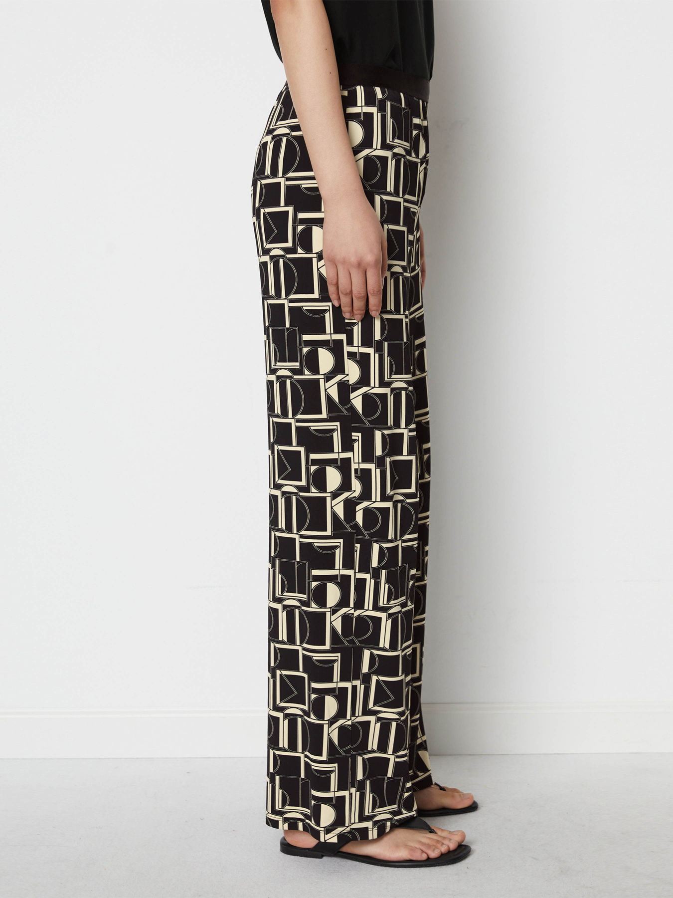 Штани повсякденні Marc O’Polo модель 406305119041-D52 Фото