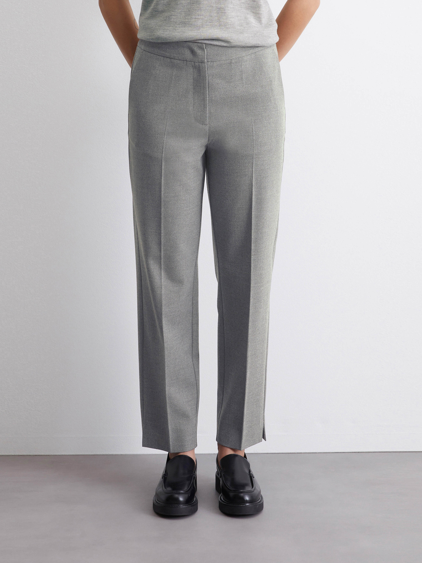 Повседневные штаны Marc O’Polo модель 408015710435-931 Повседневные штаны Marc O’Polo модель 408015710435-931 Фото