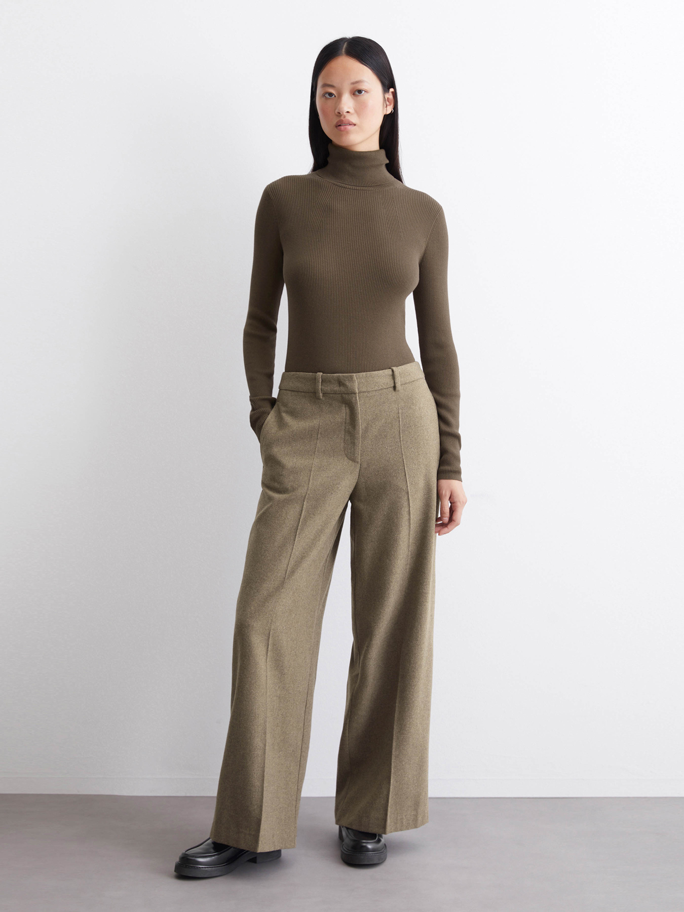 Повсякденні штани Marc O’Polo модель 409020810427-781 Фото