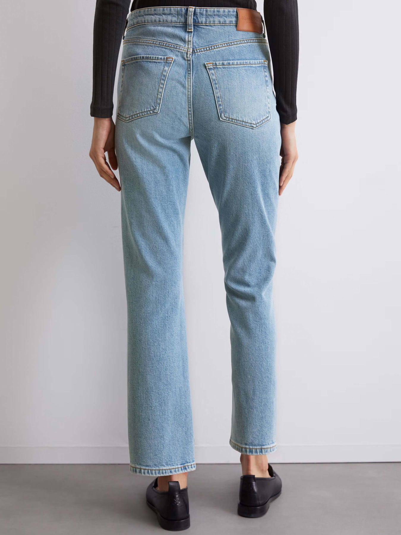 Прямые джинсы Marc O’Polo модель 500910212057-061 Прямые джинсы Marc O’Polo модель 500910212057-061 Фото