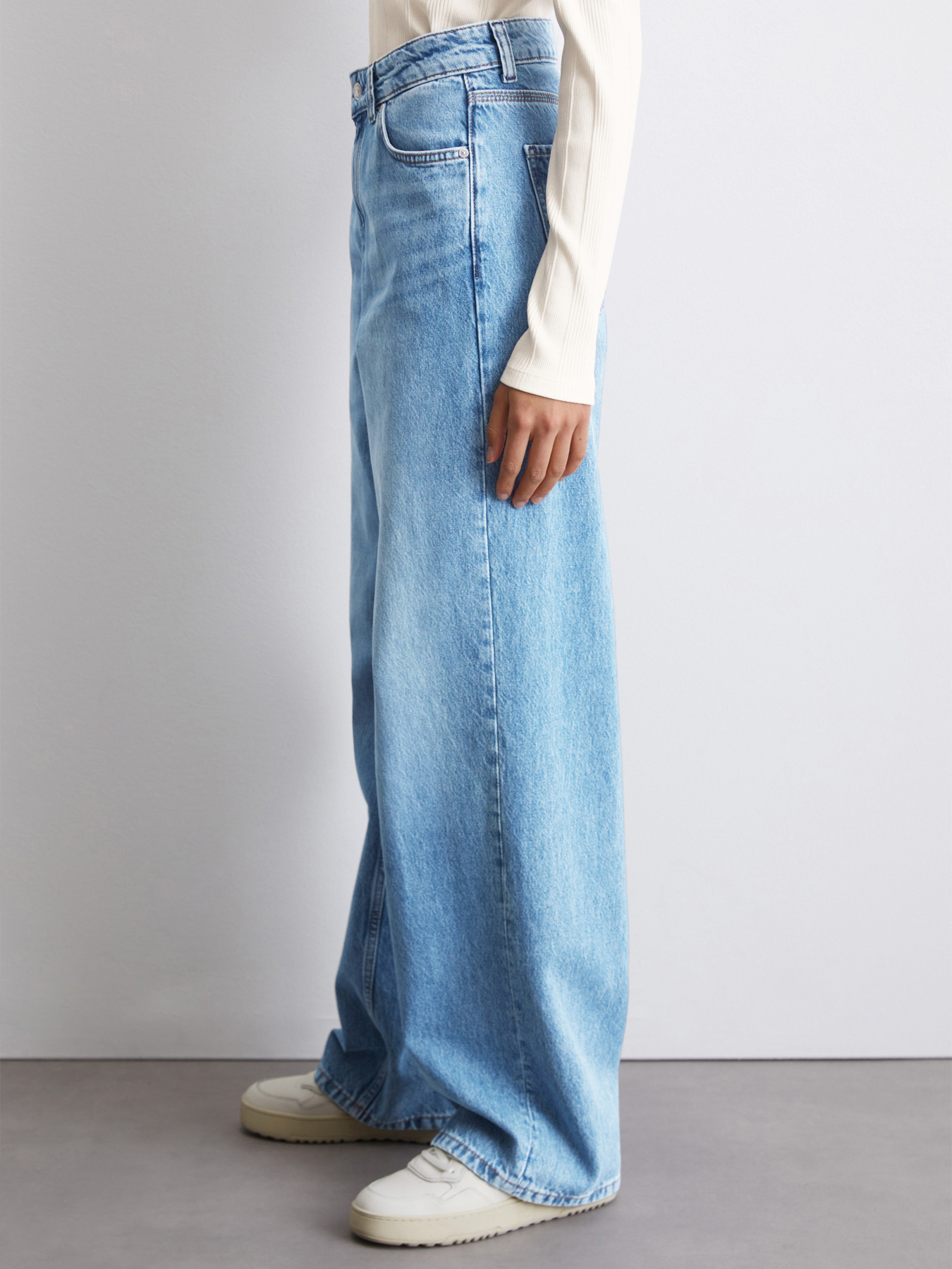 Широкі джинси Marc O’Polo DENIM модель 5000006168-5719 Широкі джинси Marc O’Polo DENIM модель 5000006168-5719 Фото