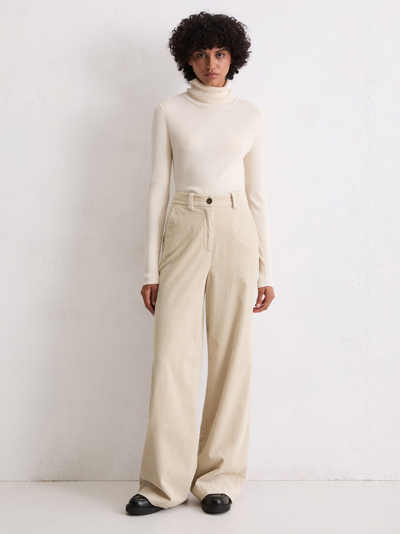 Брюки повседневные Marc O’Polo модель 509104110163-174 Фото