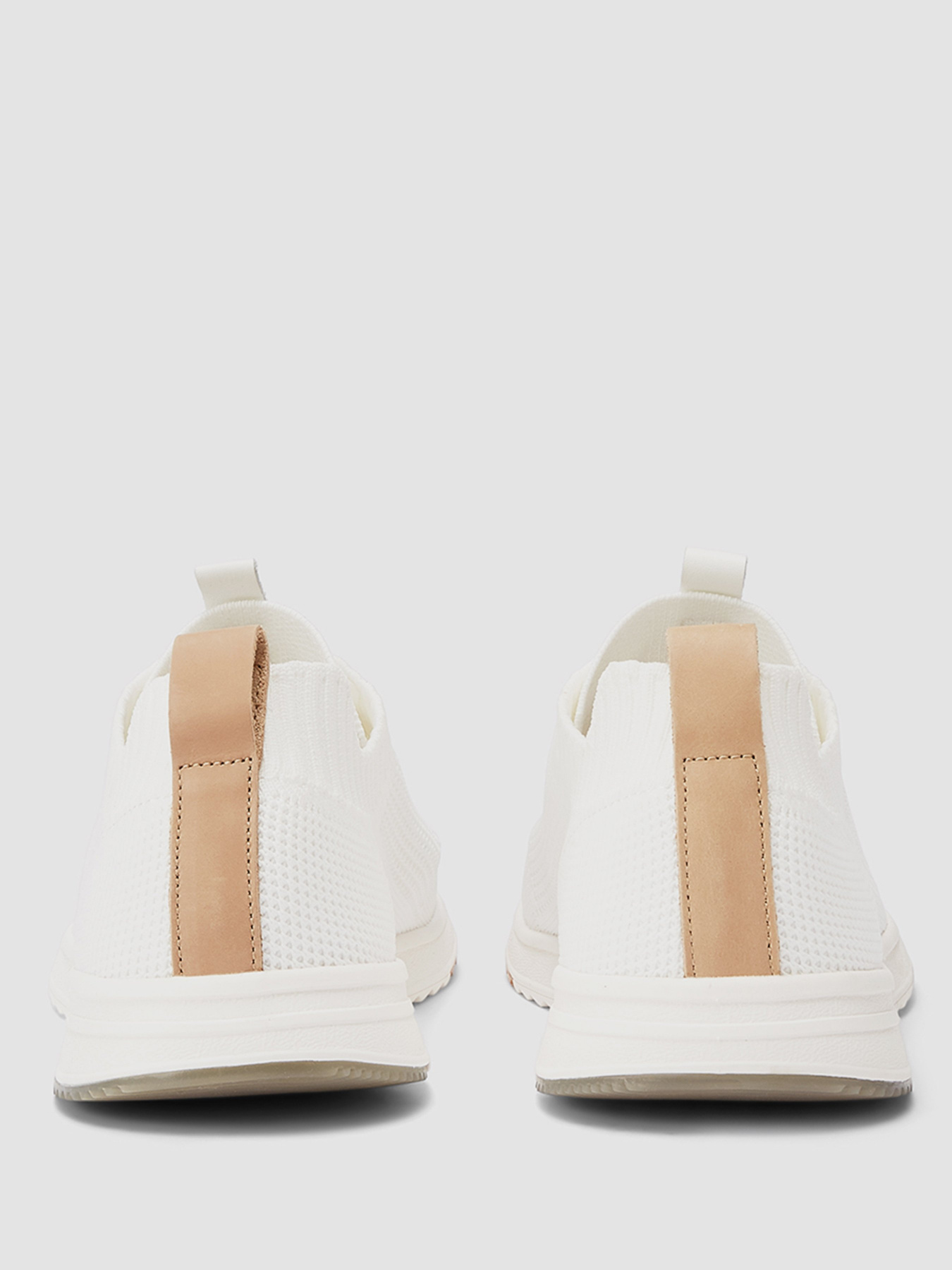 Кроссовки Marc O’Polo модель 10223713501604-100 Фото