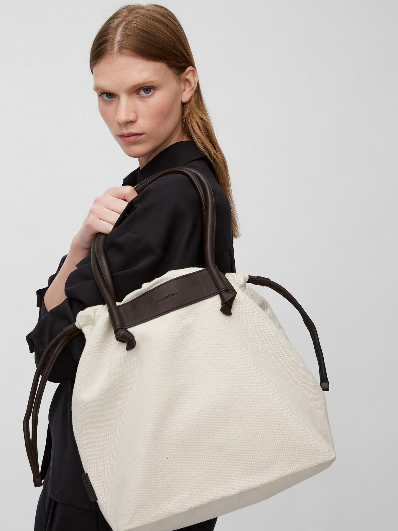 Шоппер Marc O’Polo модель 10319780201802-990 Фото