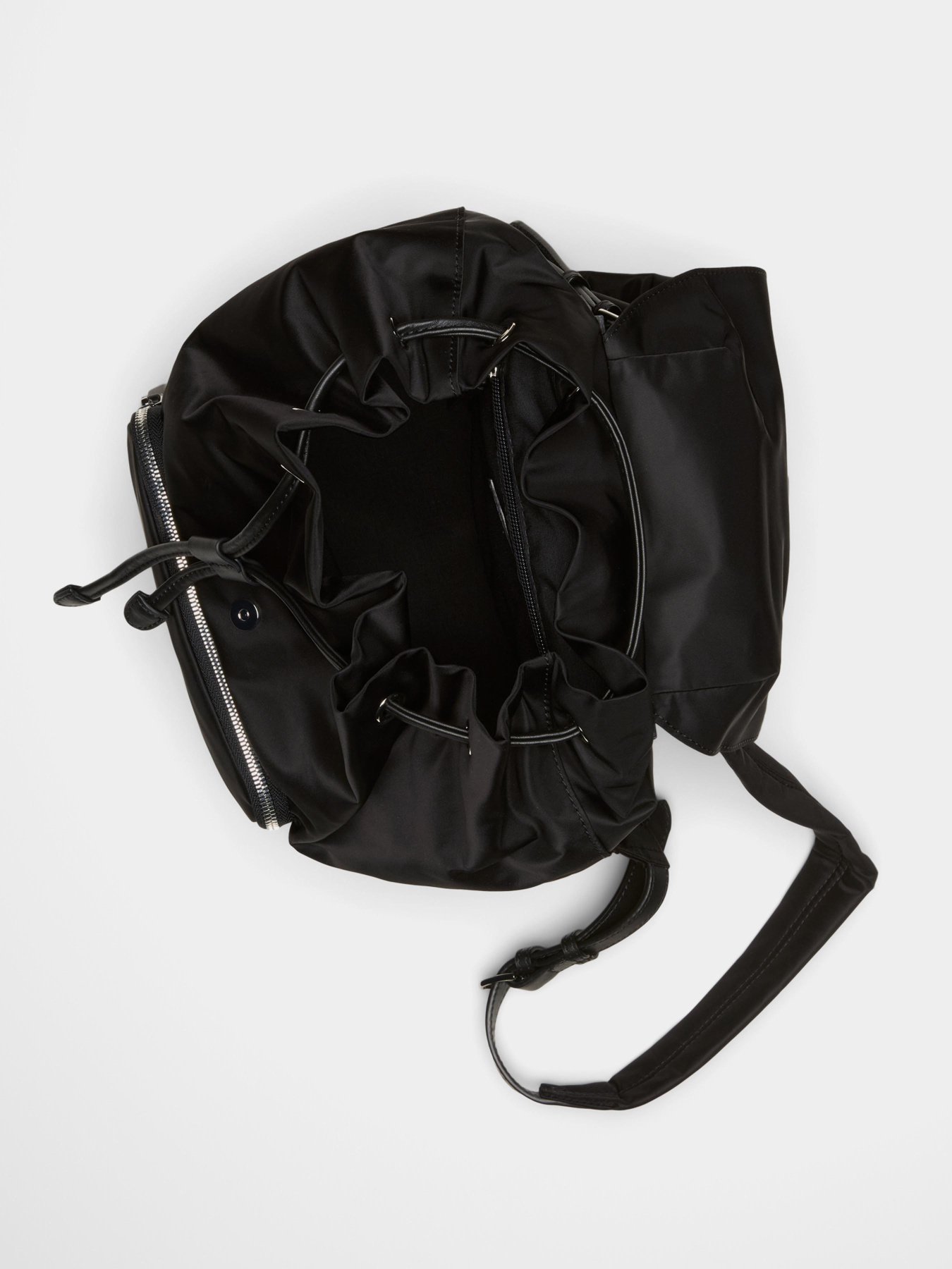 Повседневный рюкзак Marc O’Polo модель 5000009130001-0001 Повседневный рюкзак Marc O’Polo модель 5000009130001-0001 Фото