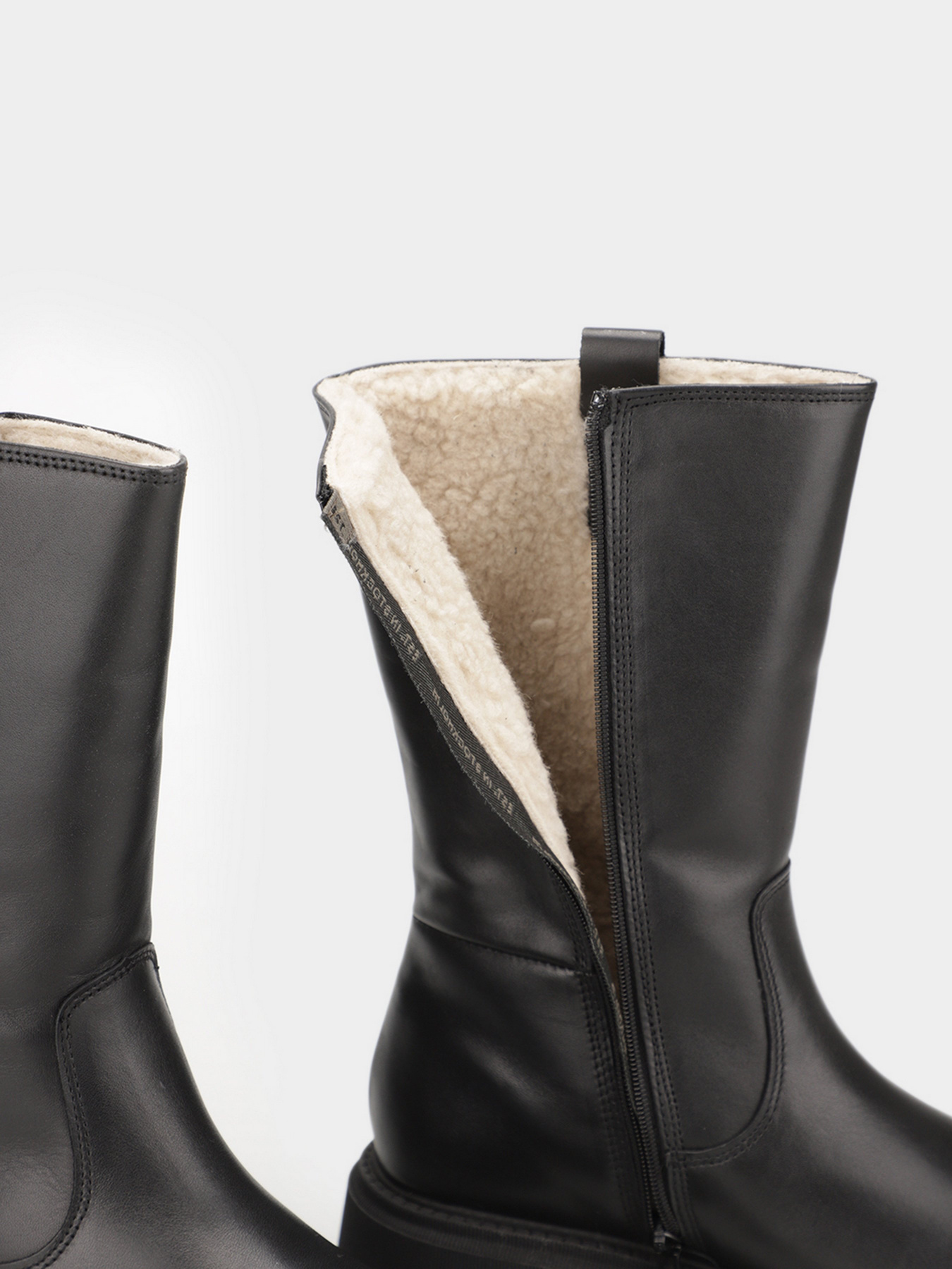 Ботинки Marc O’Polo модель 11016777001123-990 Фото