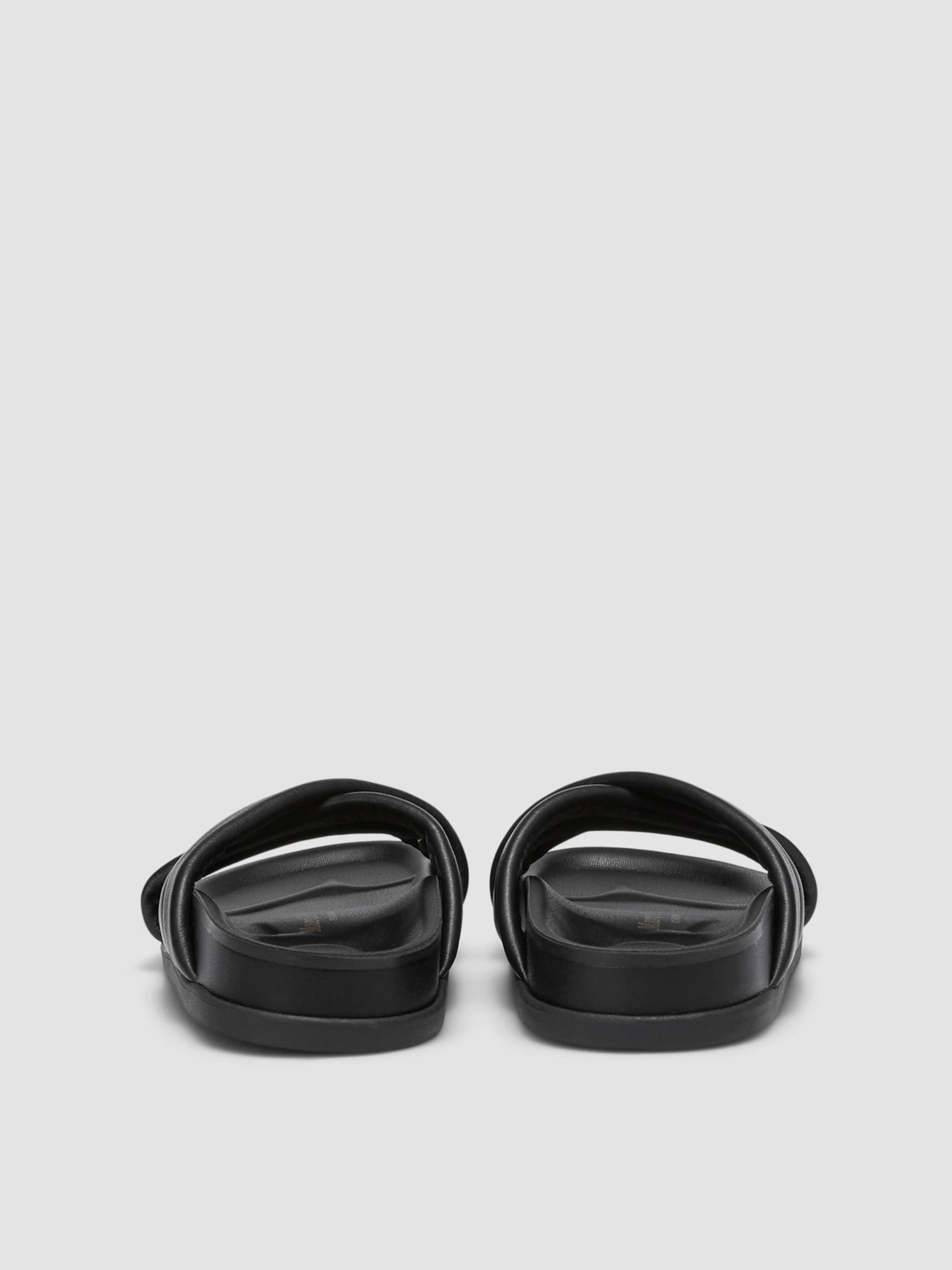 Шльопанці Marc O’Polo модель 20317051102107-990 Фото