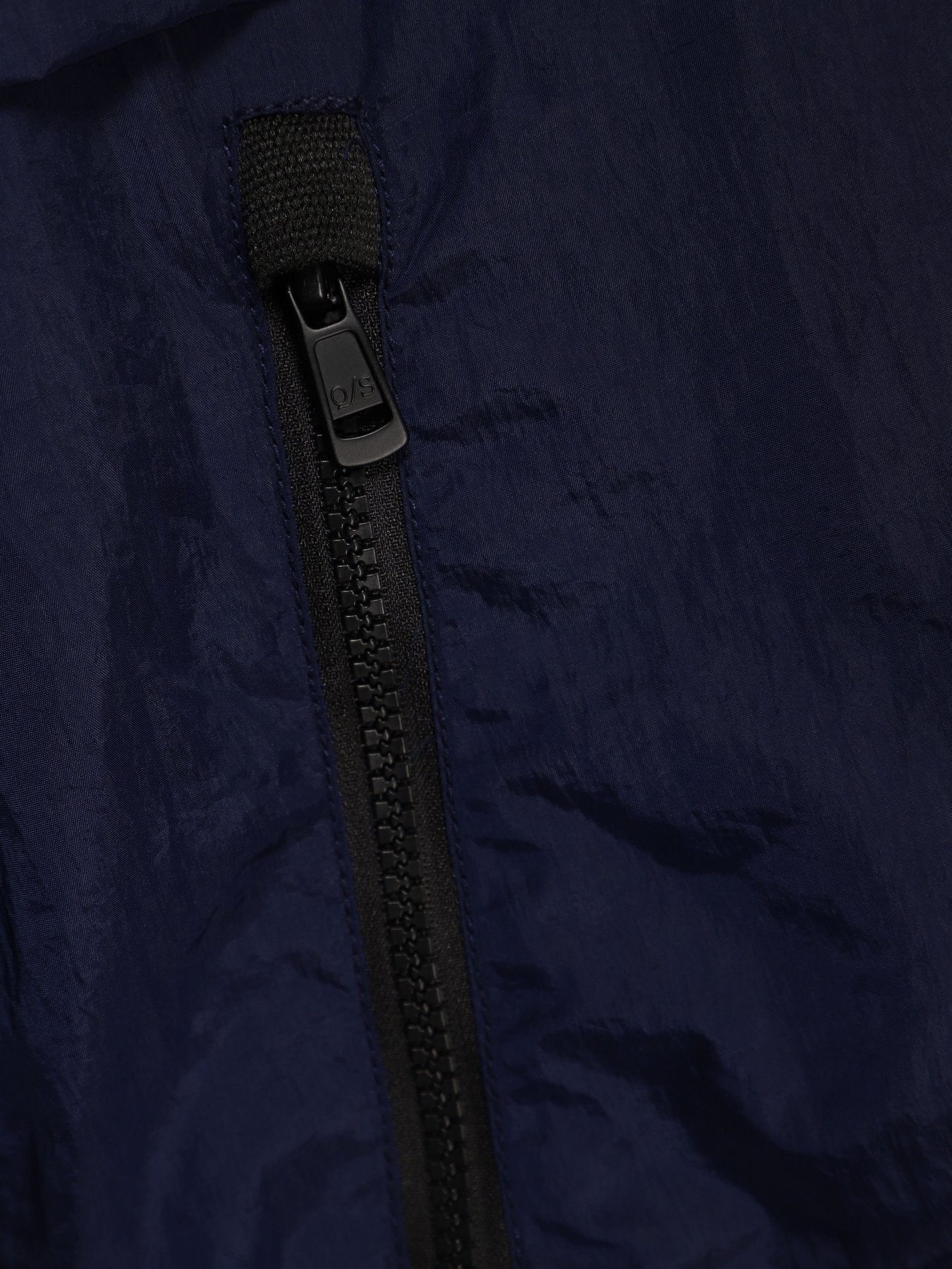 Демісезонна куртка Q/S модель 47903512125_т.синій Фото