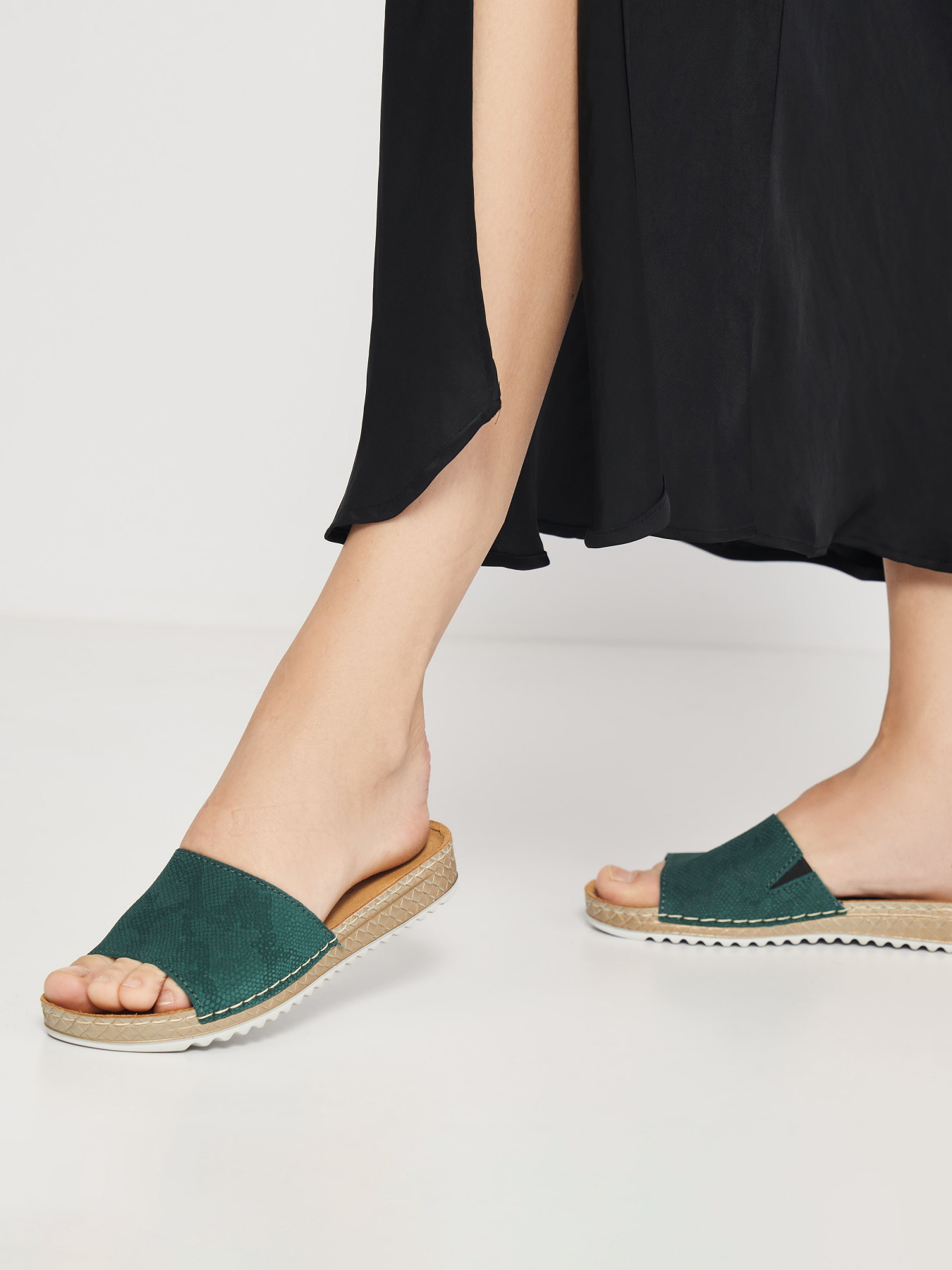 Шлепанцы Inblu модель VO-2A Фото