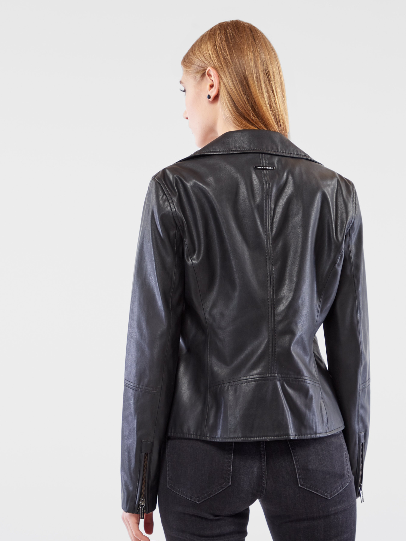 Куртка Armani Exchange модель 8NYB13-YNA9Z-1200 Куртка Armani Exchange модель 8NYB13-YNA9Z-1200 Фото