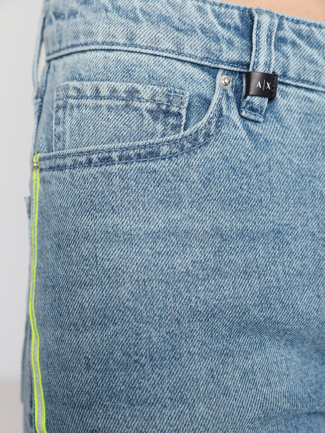 Джинси Armani Exchange модель 3KYJ16-Y2UEZ-1500 Фото