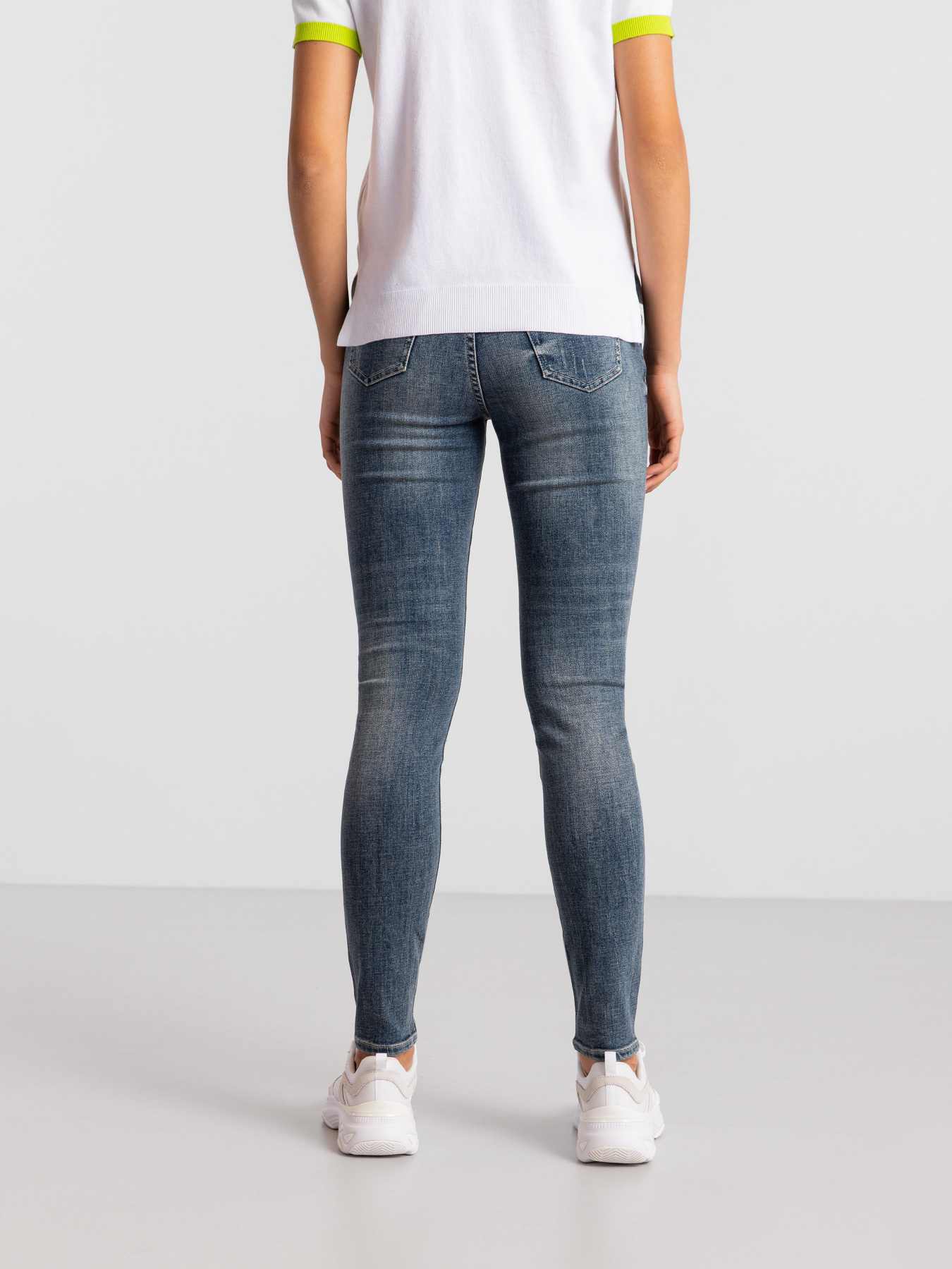 Скіні джинси Armani Exchange J24 модель 3KYJ24-Y1QEZ-1500 Фото