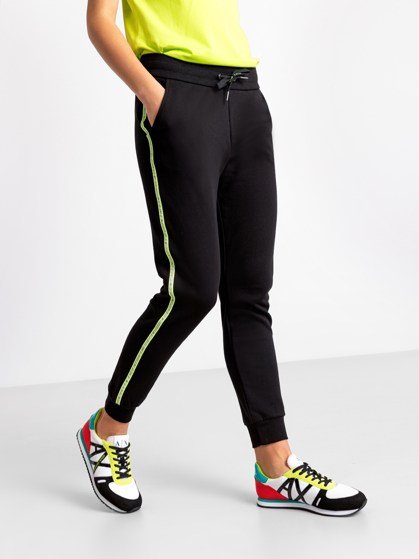 Штаны спортивные Armani Exchange Athleisure модель 3KYP85-YJ3NZ-1200 Фото