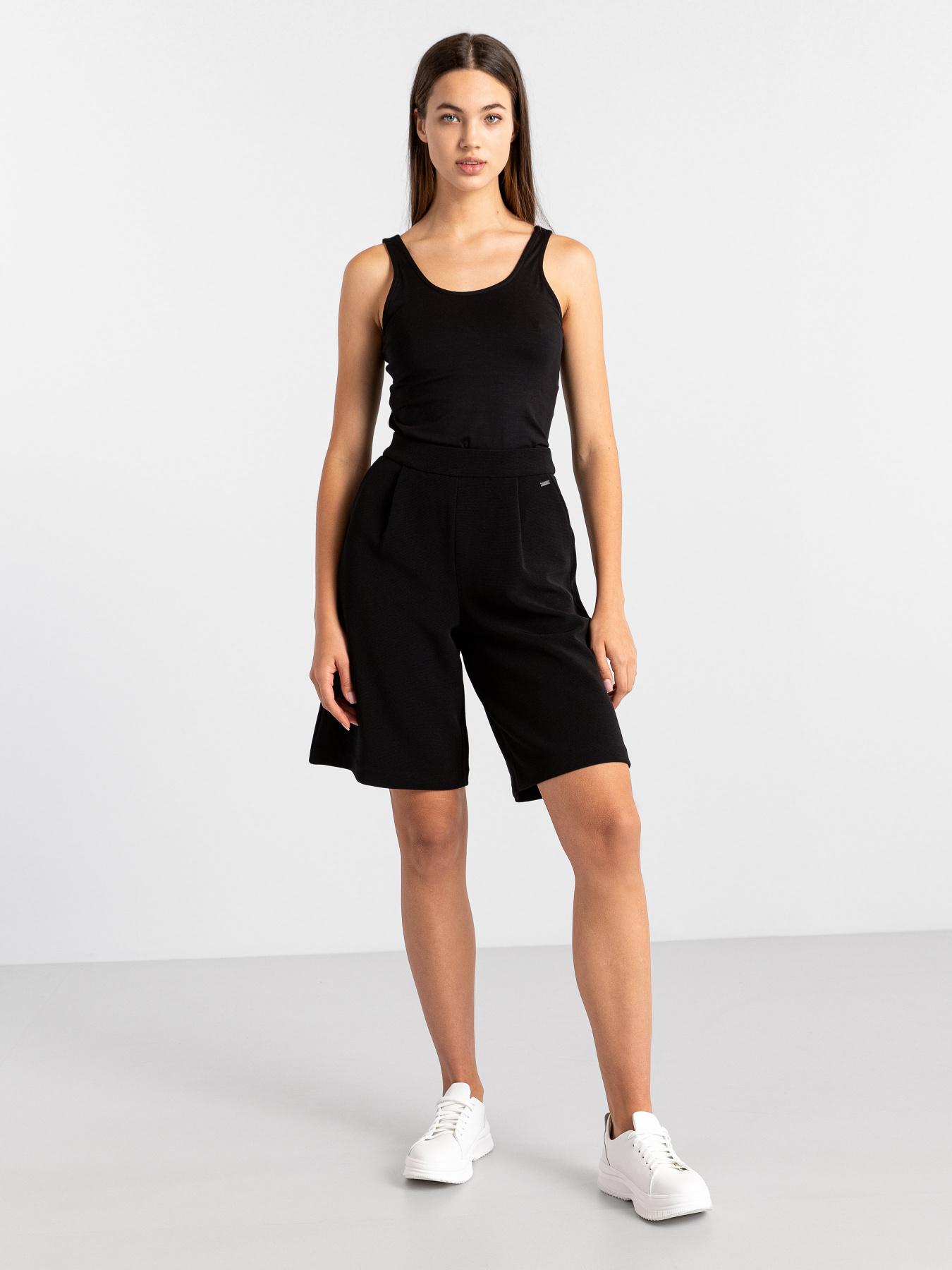 Шорти Armani Exchange модель 3KYS80-YJ83Z-1200 Шорти Armani Exchange модель 3KYS80-YJ83Z-1200 Фото