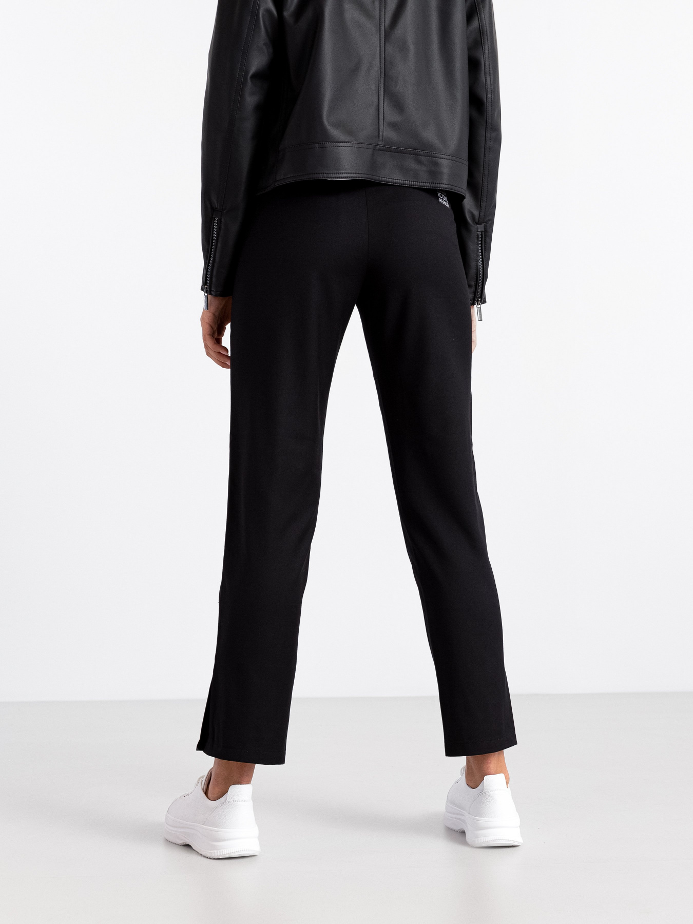 Брюки повседневные Armani Exchange модель 8NYP55-YNHXZ-1200 Фото