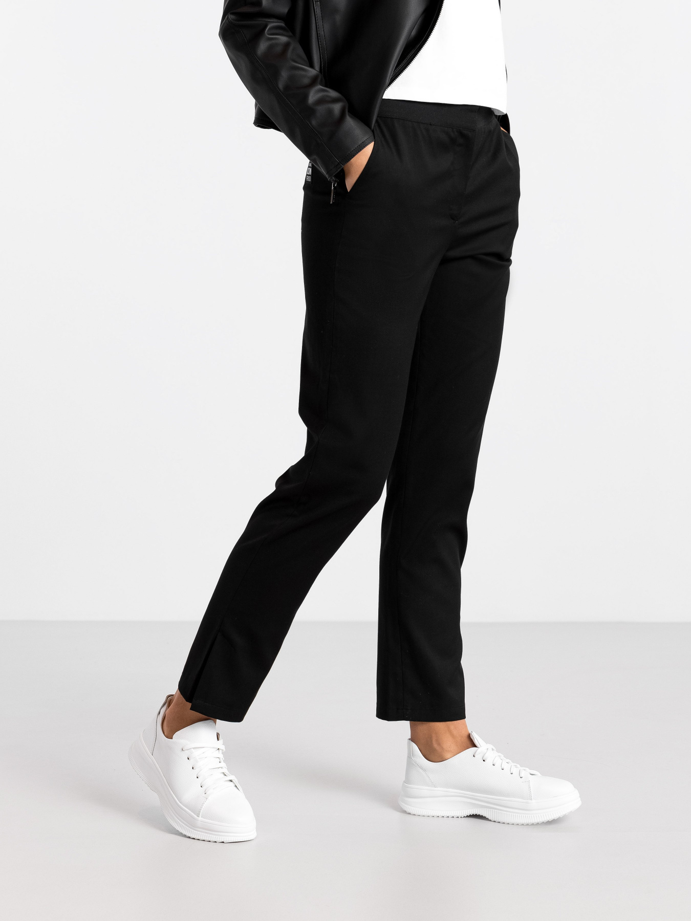 Повседневные штаны Armani Exchange модель 8NYP55-YNHXZ-1200 Фото