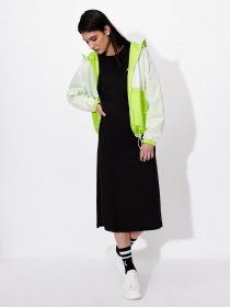 Платья Armani Exchange модель 3KYA80-YJ9MZ-1200 Фото