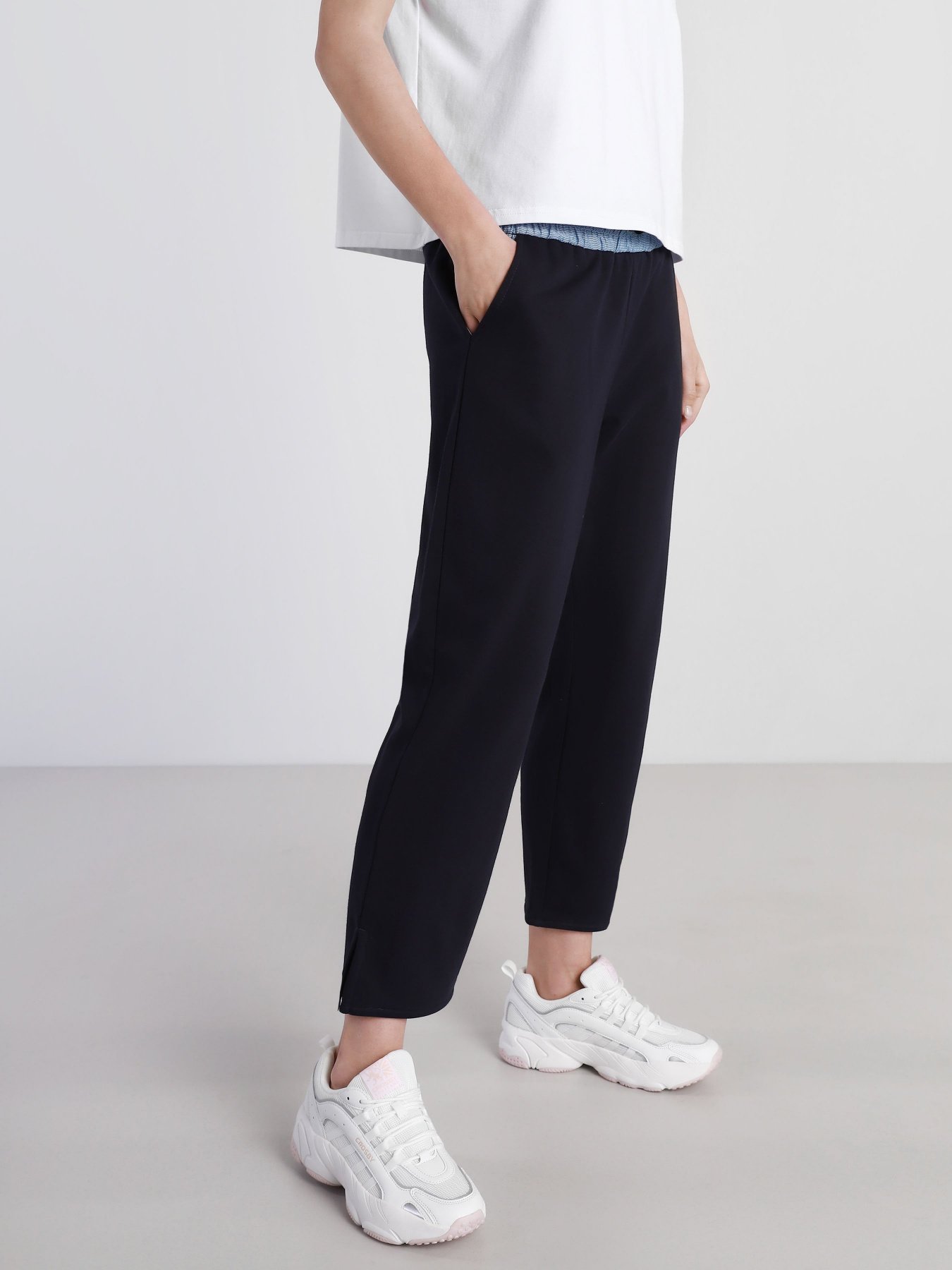 Штаны спортивные Armani Exchange модель 3KYP88-YJ1PZ-1593 Фото