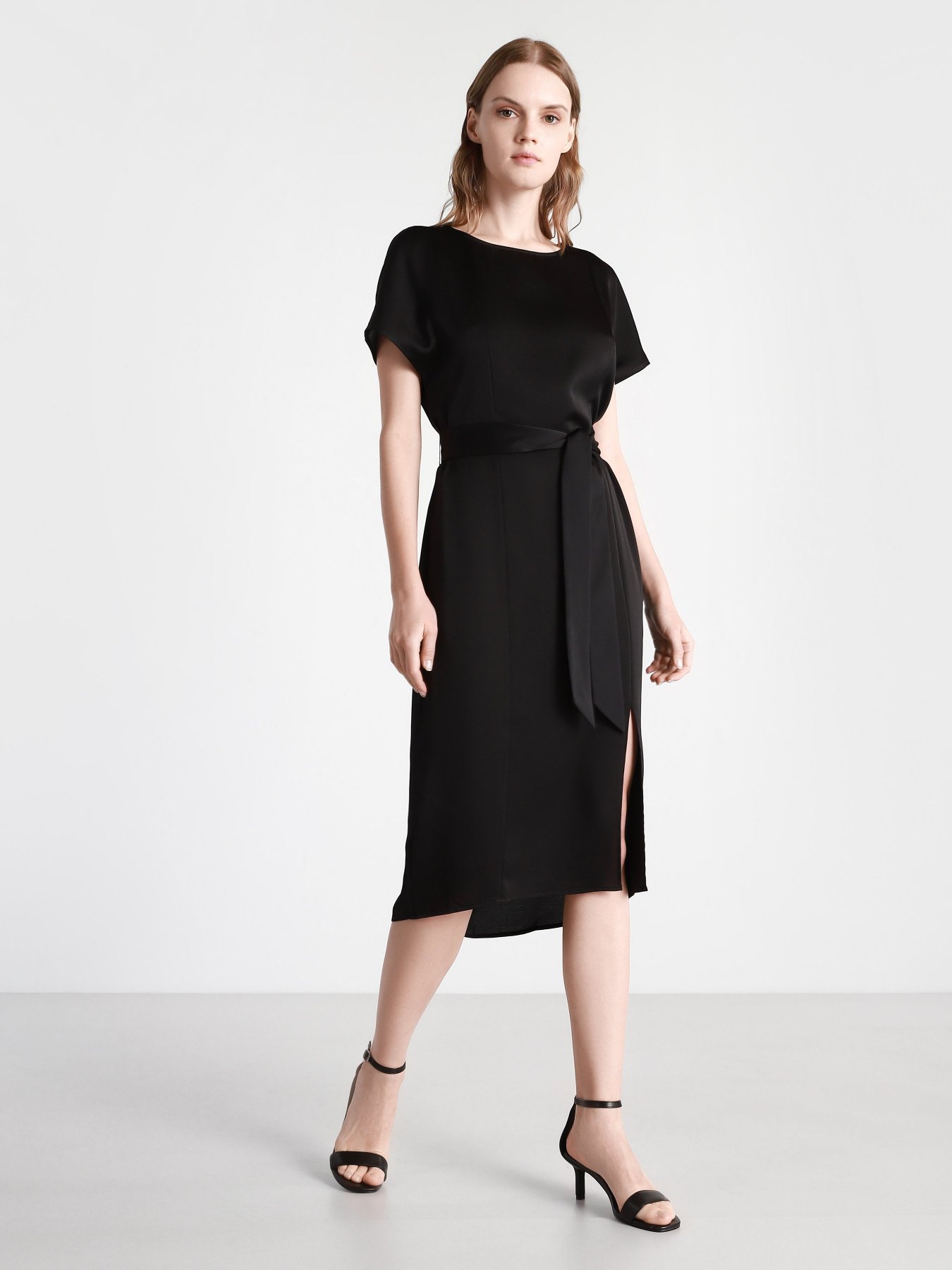 Платье миди Armani Exchange модель 3KYA02-YNLTZ-1200 Фото