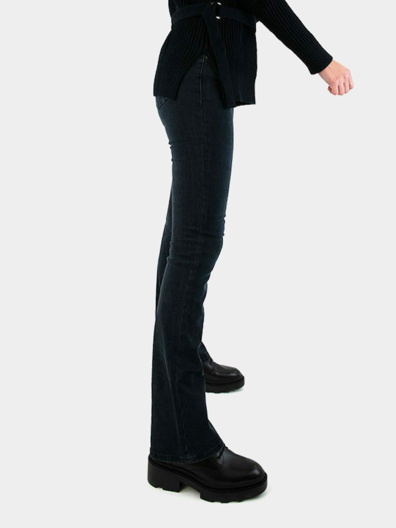 Джинсы Armani Exchange модель 6HYJ65-Y2QTZ-1500 Джинсы Armani Exchange модель 6HYJ65-Y2QTZ-1500 Фото