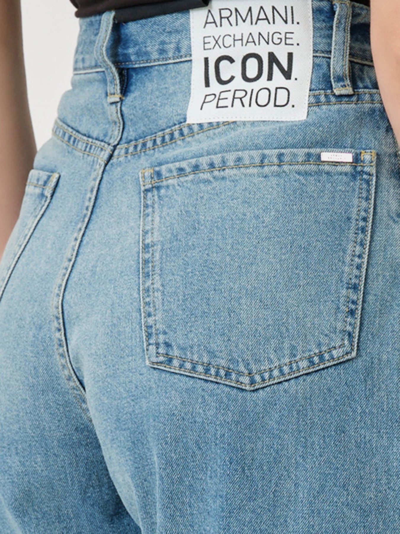 Бойфренди Armani Exchange Baggy модель 8NYJ56-Y2AAZ-1500 Бойфренди Armani Exchange Baggy модель 8NYJ56-Y2AAZ-1500 Фото