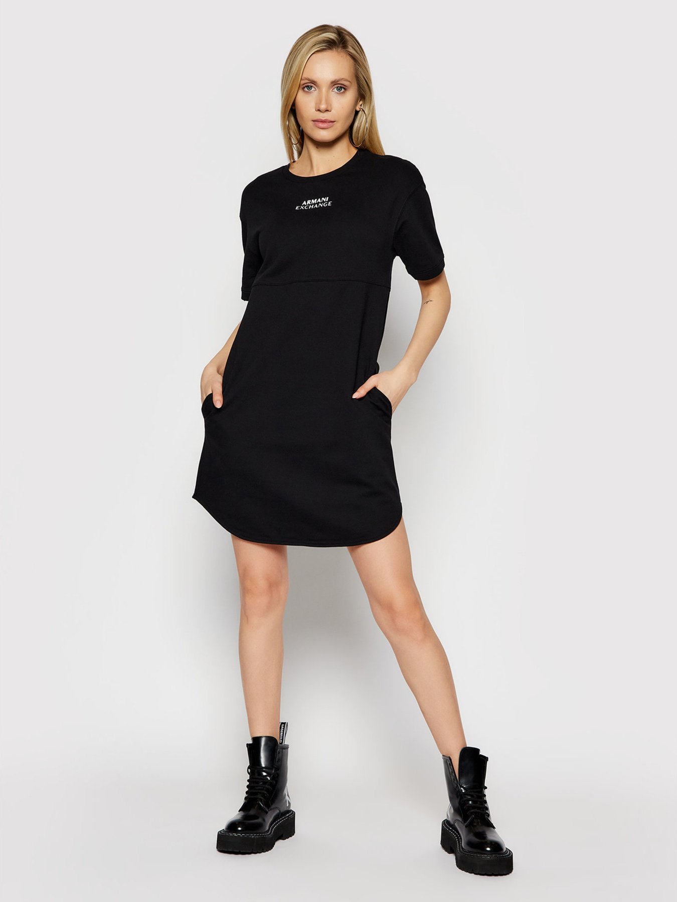 Сукні Armani Exchange модель 3KYA79-YJ7EZ-1200 Фото