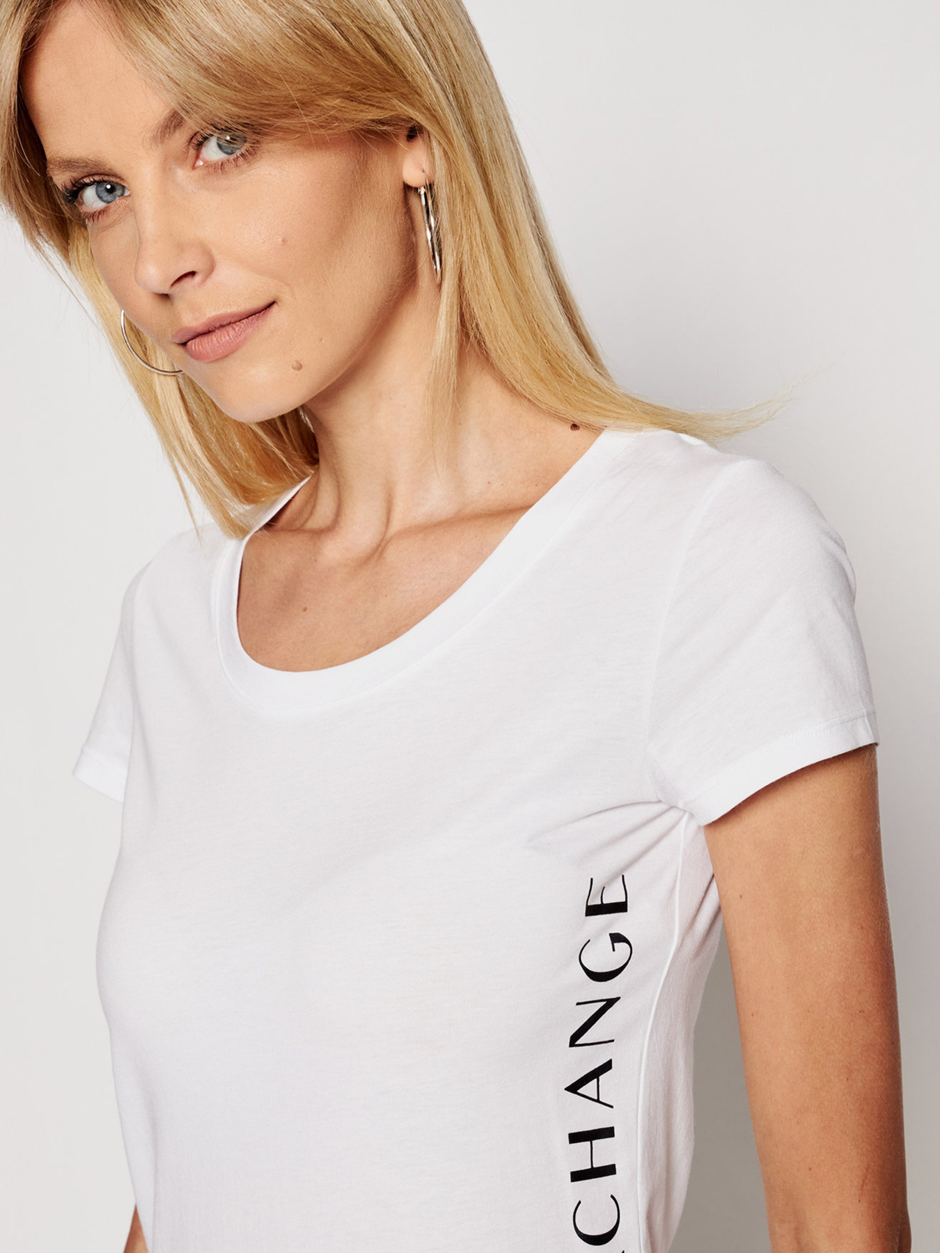 Футболки і поло Armani Exchange модель 3KYTGU-YJW1Z-1000 Фото