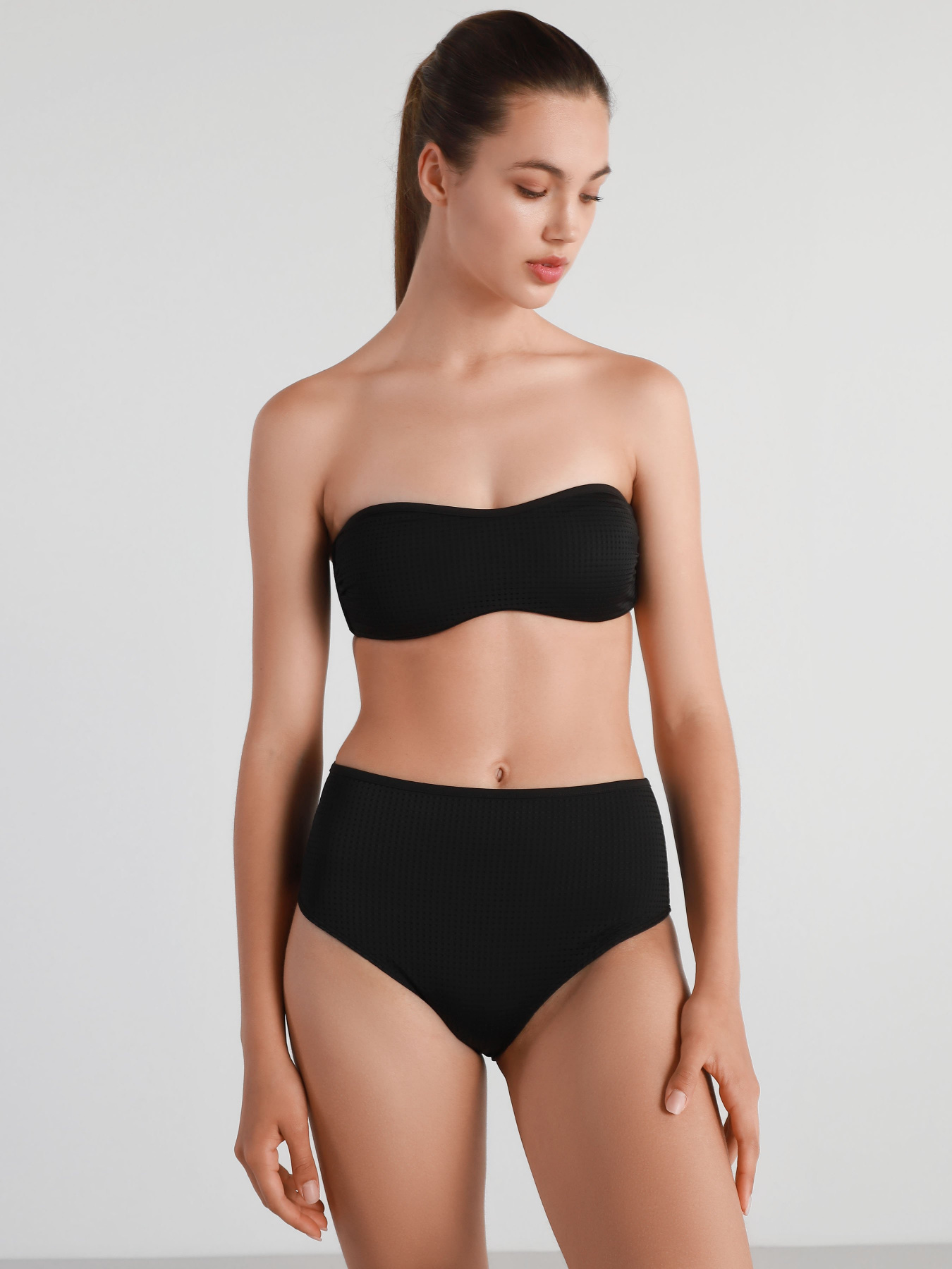 Нижняя часть купальника Armani Exchange модель 943017-1P503-00020 Фото