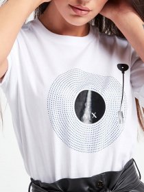 Футболка Armani Exchange модель 6KYTAL-YJW3Z-1000 Футболка Armani Exchange модель 6KYTAL-YJW3Z-1000 Фото