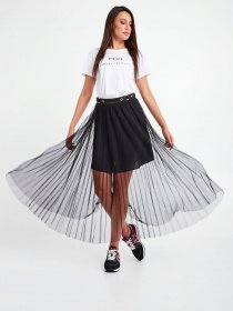 Футболка Armani Exchange модель 6KYTEE-YJ6QZ-1000 Футболка Armani Exchange модель 6KYTEE-YJ6QZ-1000 Фото