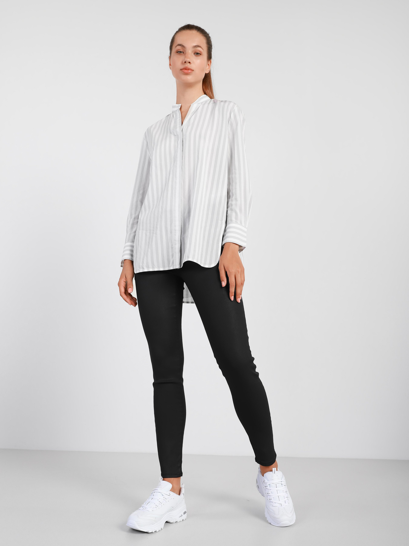 Скинни джинсы Armani Exchange Skinny модель 6KYJ10-Y1ENZ-0204 Фото