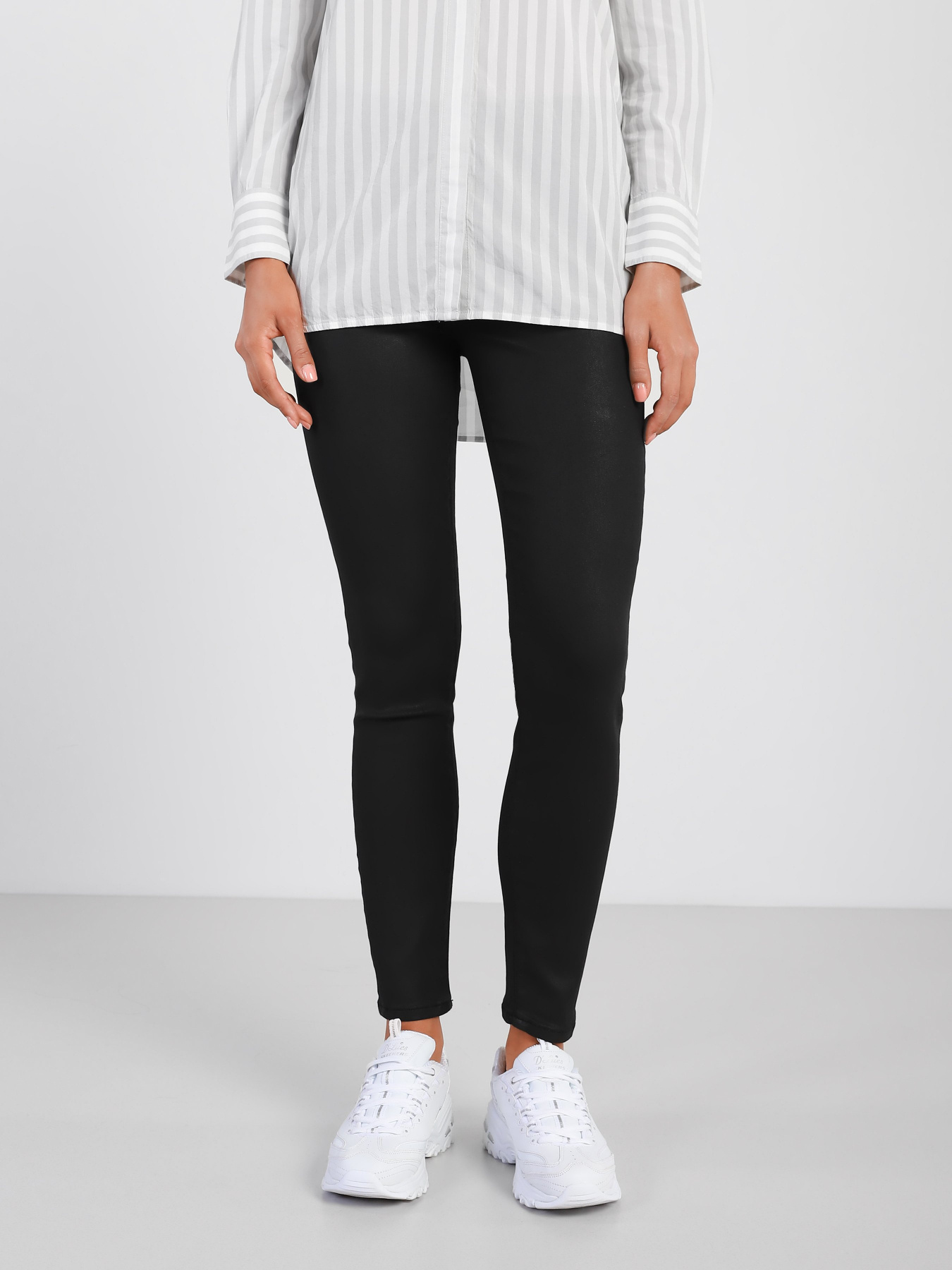 Скинни джинсы Armani Exchange Skinny модель 6KYJ10-Y1ENZ-0204 Фото