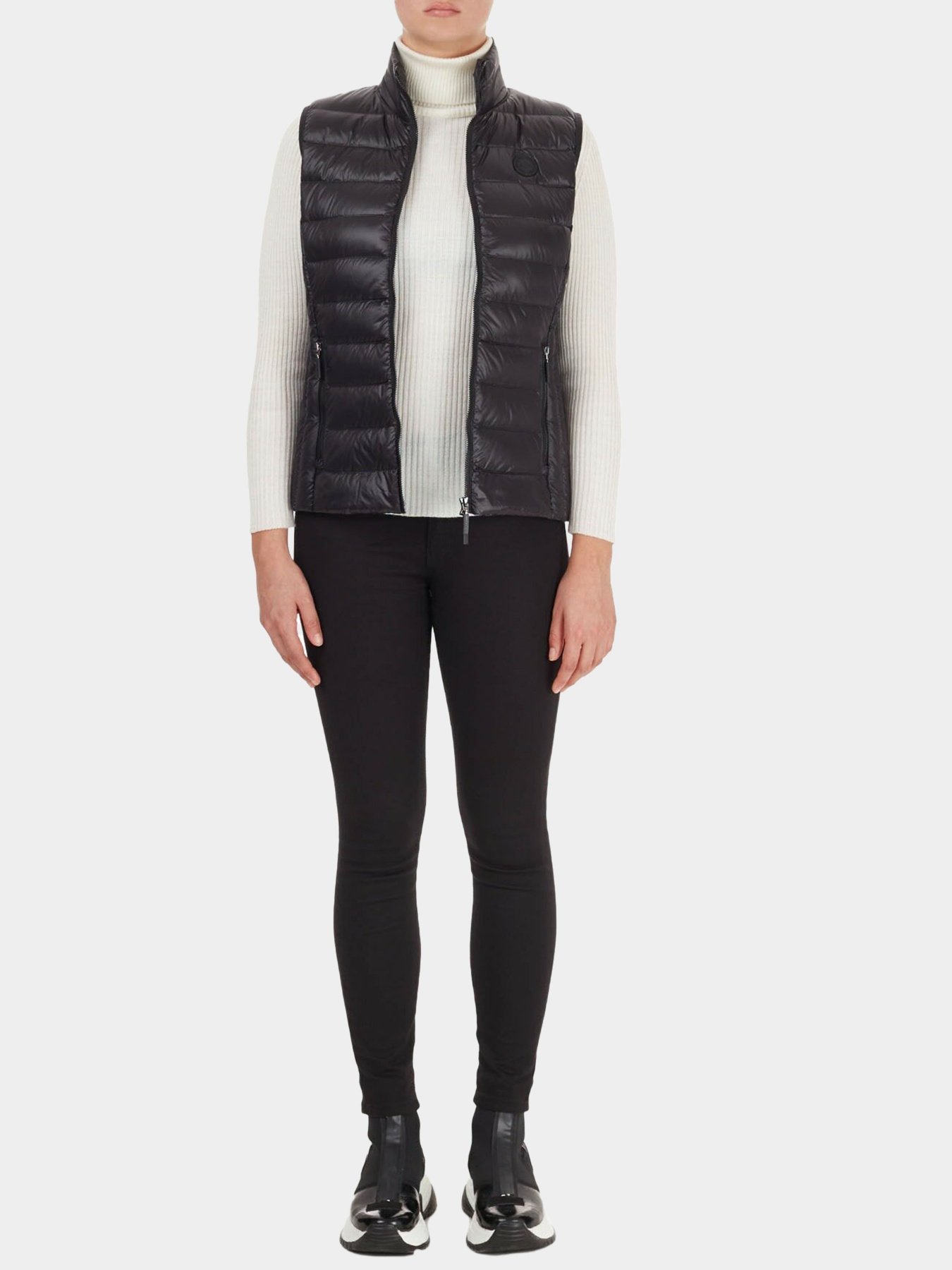 Утеплений жилет Armani Exchange модель 8NYQ01-YNM4Z-1200 Фото