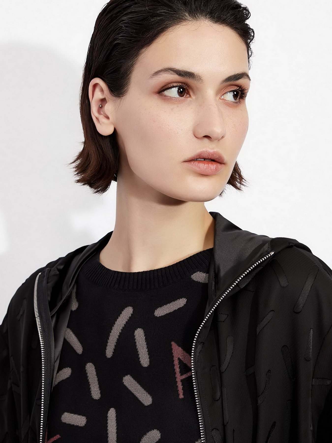 Джемпер Armani Exchange модель 6KYM1C-YMT5Z-1200 Фото