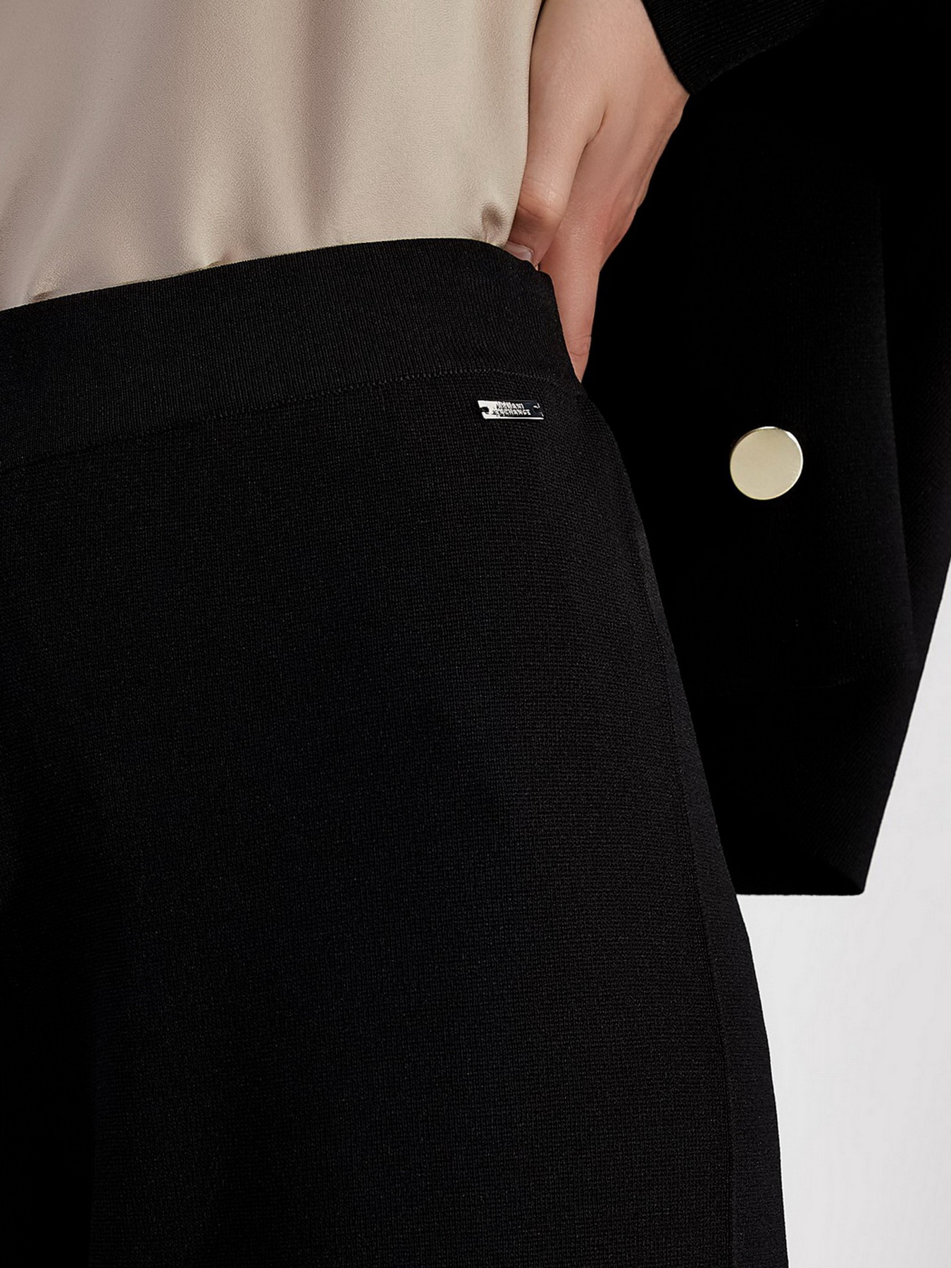 Повседневные штаны Armani Exchange модель 6KYP1E-YMM8Z-1200 Фото