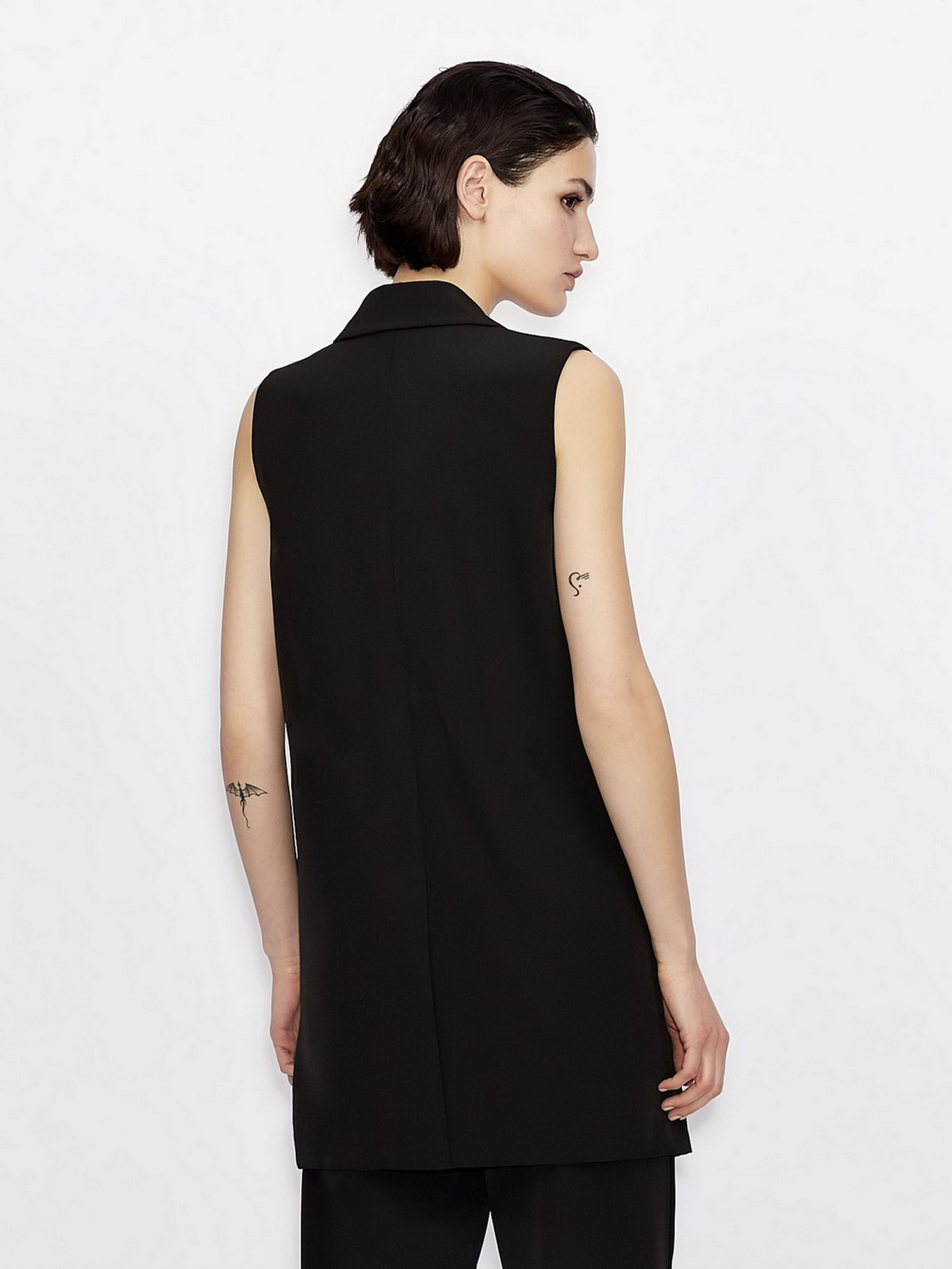 Классический жилет Armani Exchange модель 6KYQ08-YNVQZ-1200 Классический жилет Armani Exchange модель 6KYQ08-YNVQZ-1200 Фото