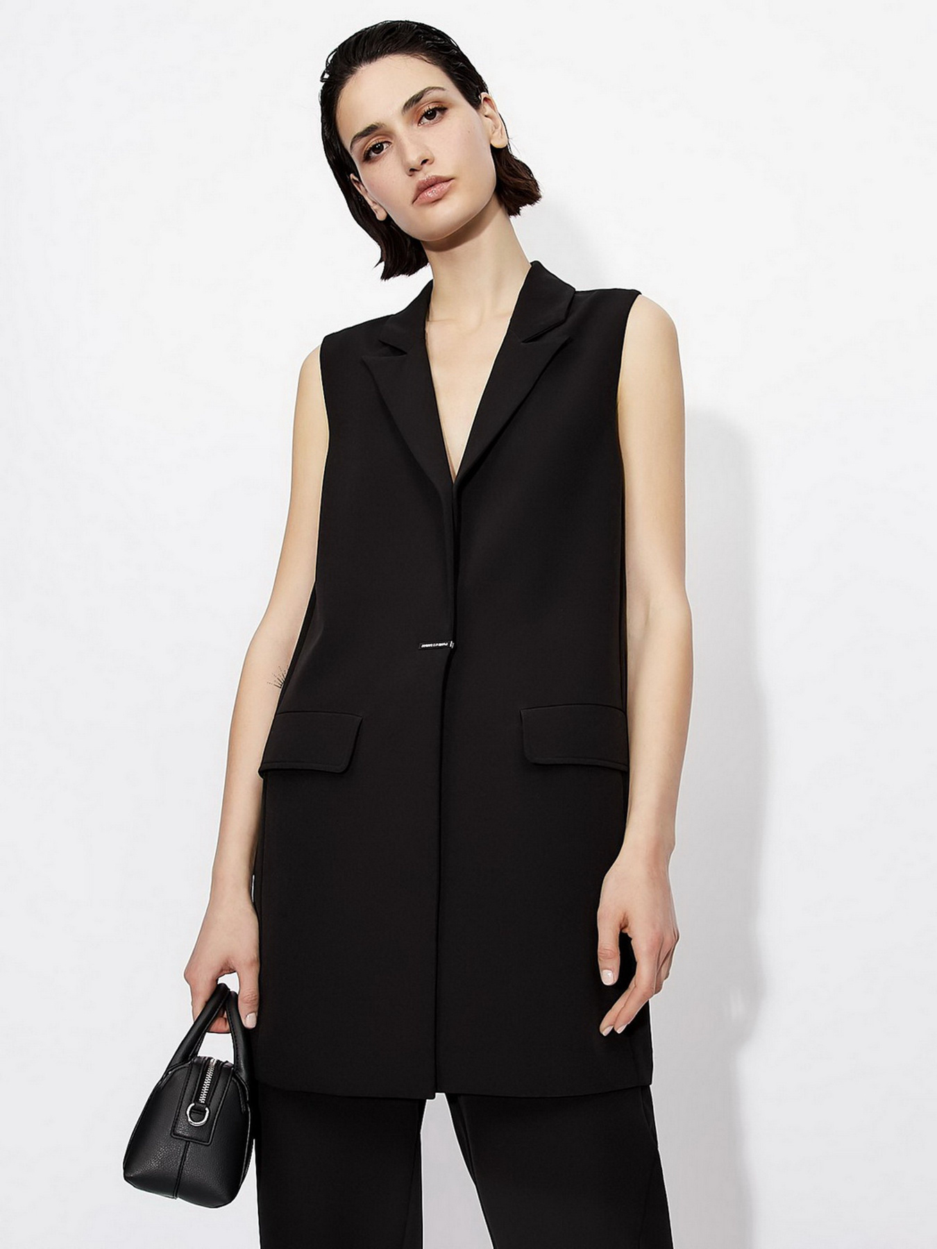 Классический жилет Armani Exchange модель 6KYQ08-YNVQZ-1200 Классический жилет Armani Exchange модель 6KYQ08-YNVQZ-1200 Фото