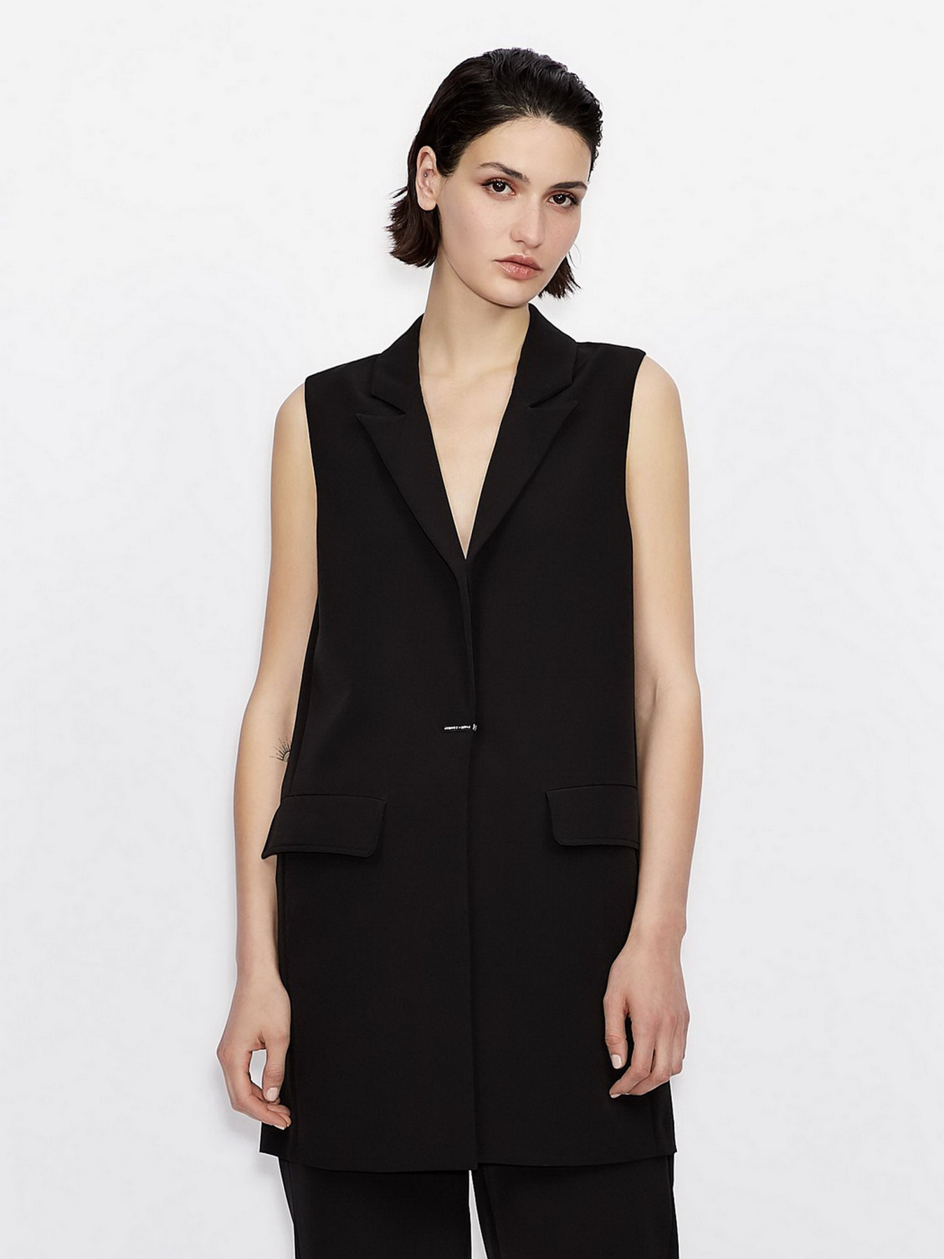 Классический жилет Armani Exchange модель 6KYQ08-YNVQZ-1200 Классический жилет Armani Exchange модель 6KYQ08-YNVQZ-1200 Фото