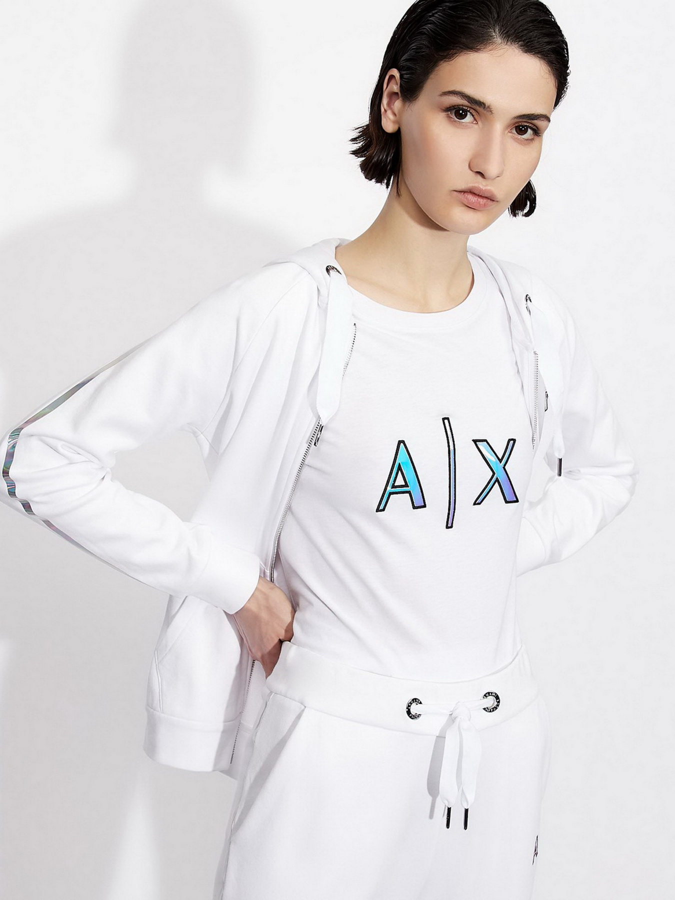 Футболка Armani Exchange модель 6KYTGF-YJG3Z-1000 Фото