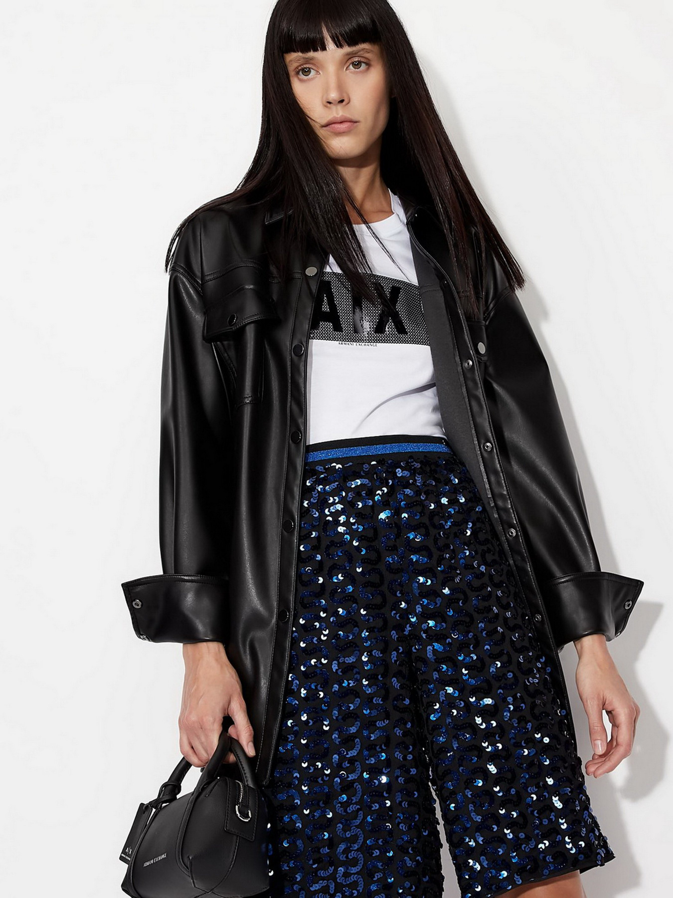 Повсякденні шорти Armani Exchange модель 6KYS46-YN3BZ-15AN Фото