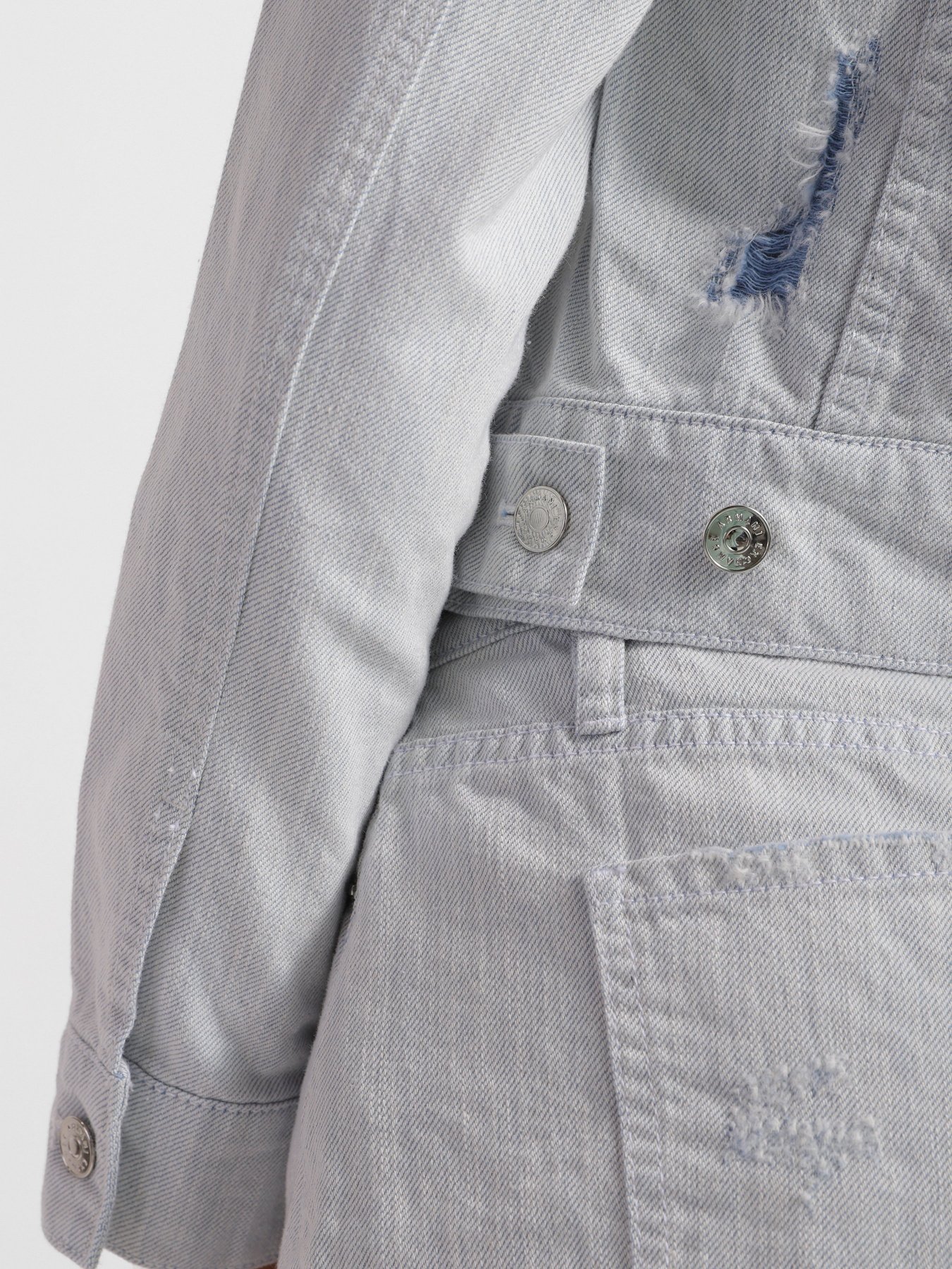 Джинсовая куртка Armani Exchange модель 3LYB16-Y1SAZ-1500 Фото