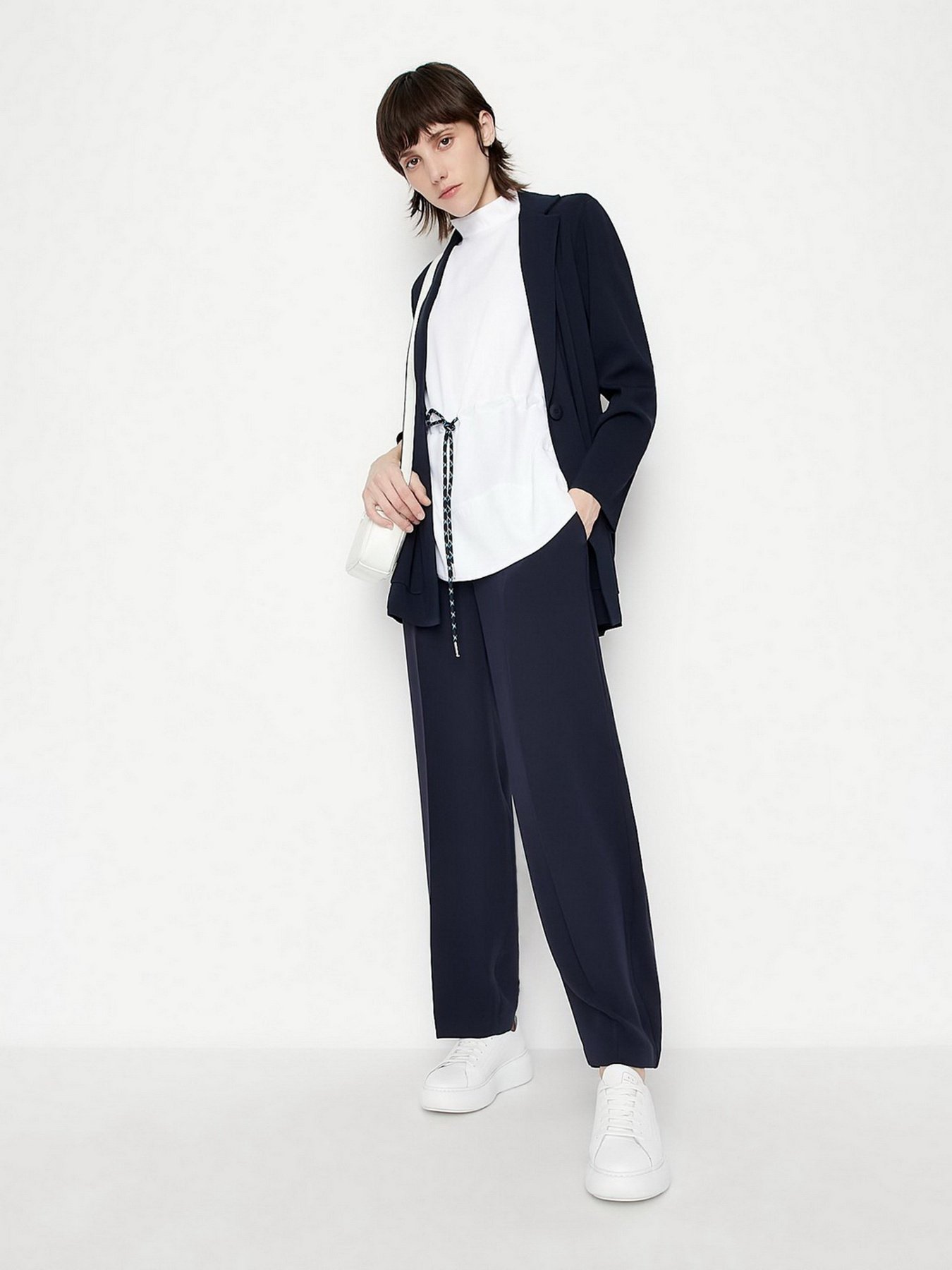 Брюки повседневные Armani Exchange модель 3LYP10-YN3CZ-1593 Фото