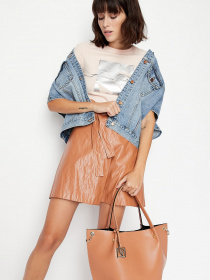 Футболка Armani Exchange модель 3LYTKB-YJ5UZ-14AA Футболка Armani Exchange модель 3LYTKB-YJ5UZ-14AA Фото