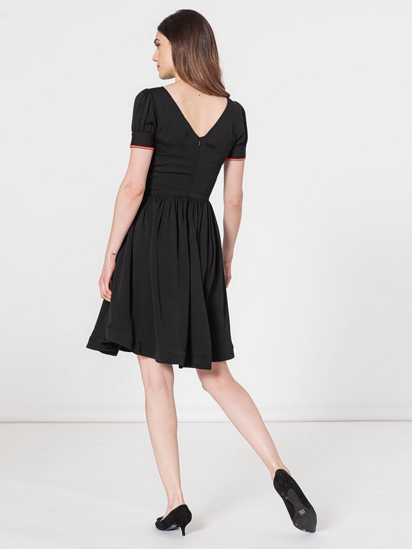 Сукня міні Armani Exchange модель 3LYA40-YNWLZ-1200 Фото