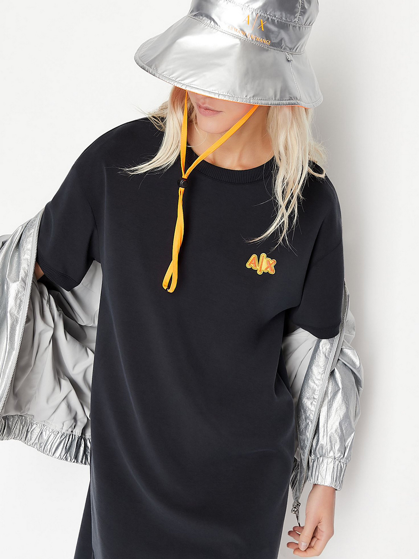 Платье-футболка Armani Exchange модель 3LYA89-YJ3XZ-1200 Фото