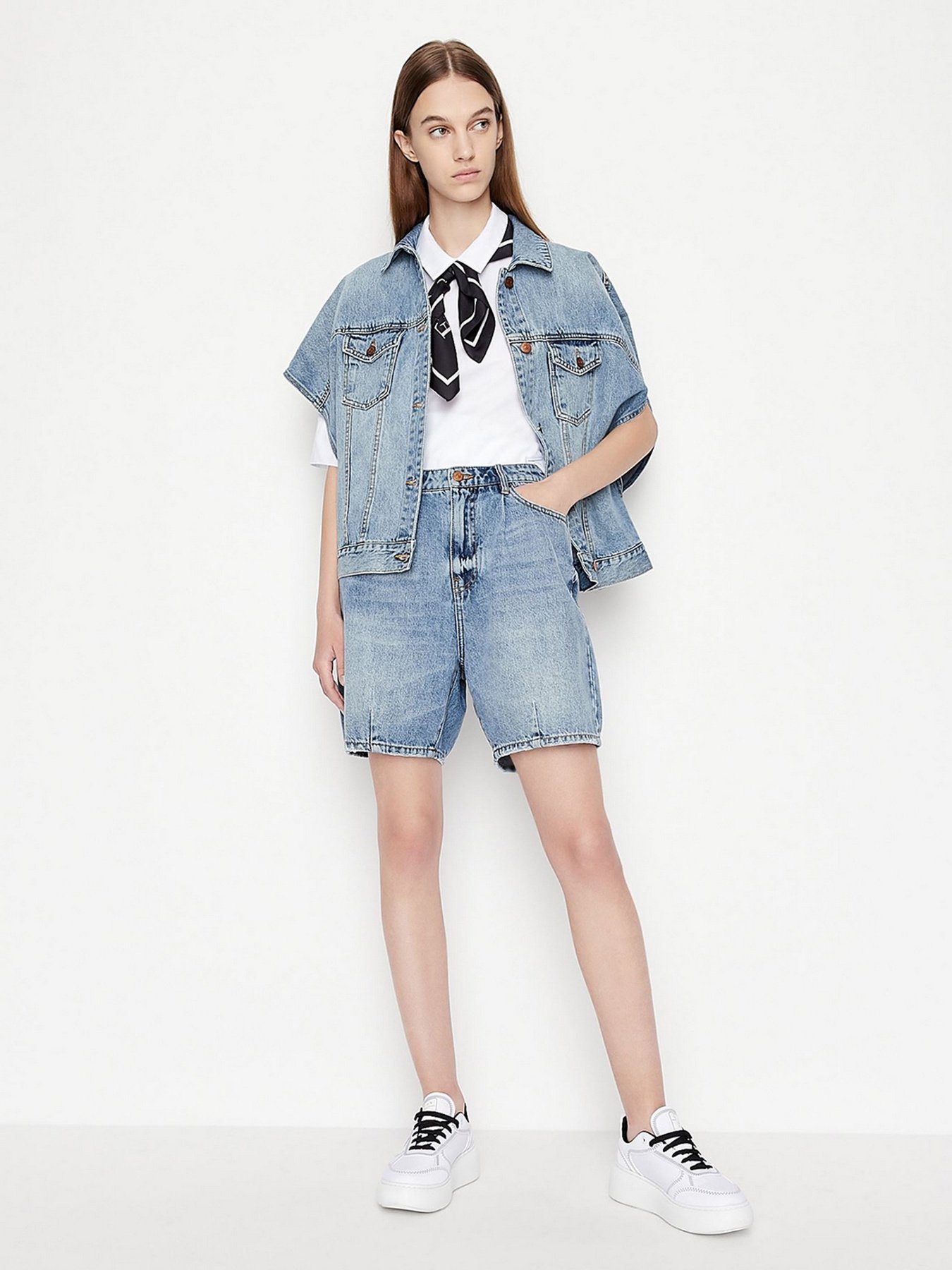 Блуза Armani Exchange модель 3LYH14-YNWQZ-1000 Фото